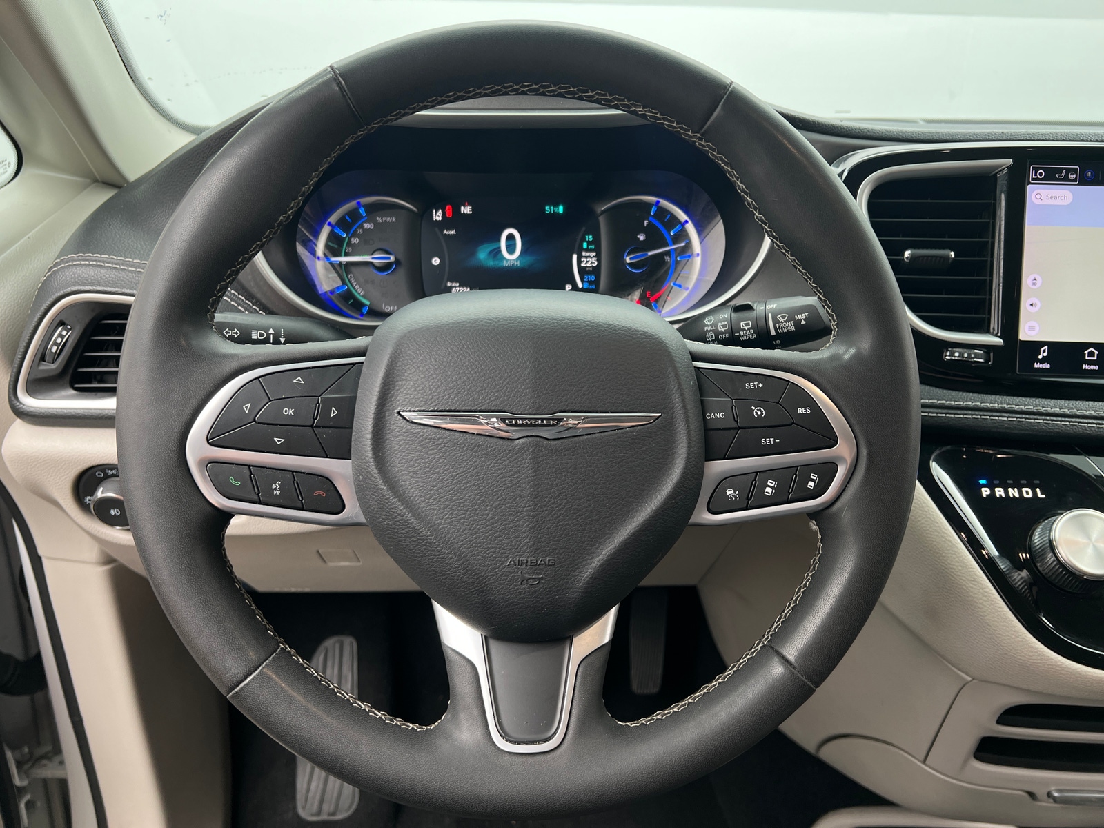 Thumbnail: 2024 Chrysler Pacifica - 4