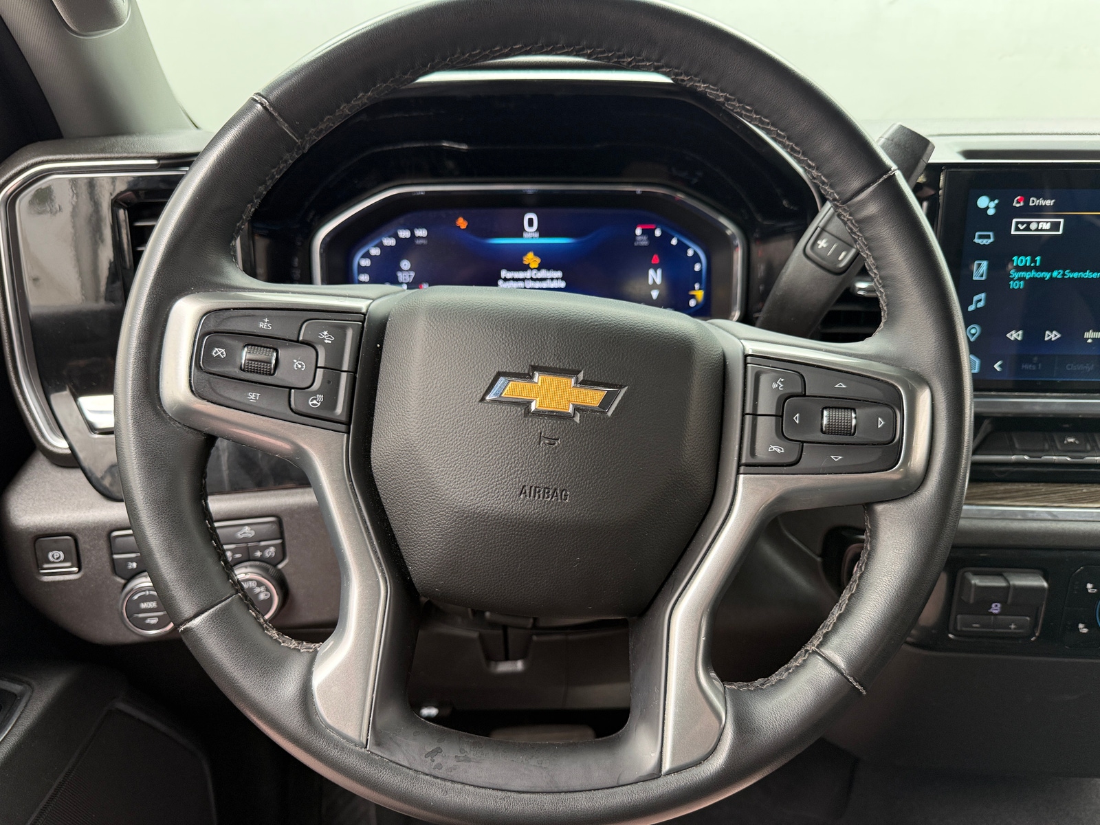 Thumbnail: 2023 Chevrolet Silverado 1500 - 5