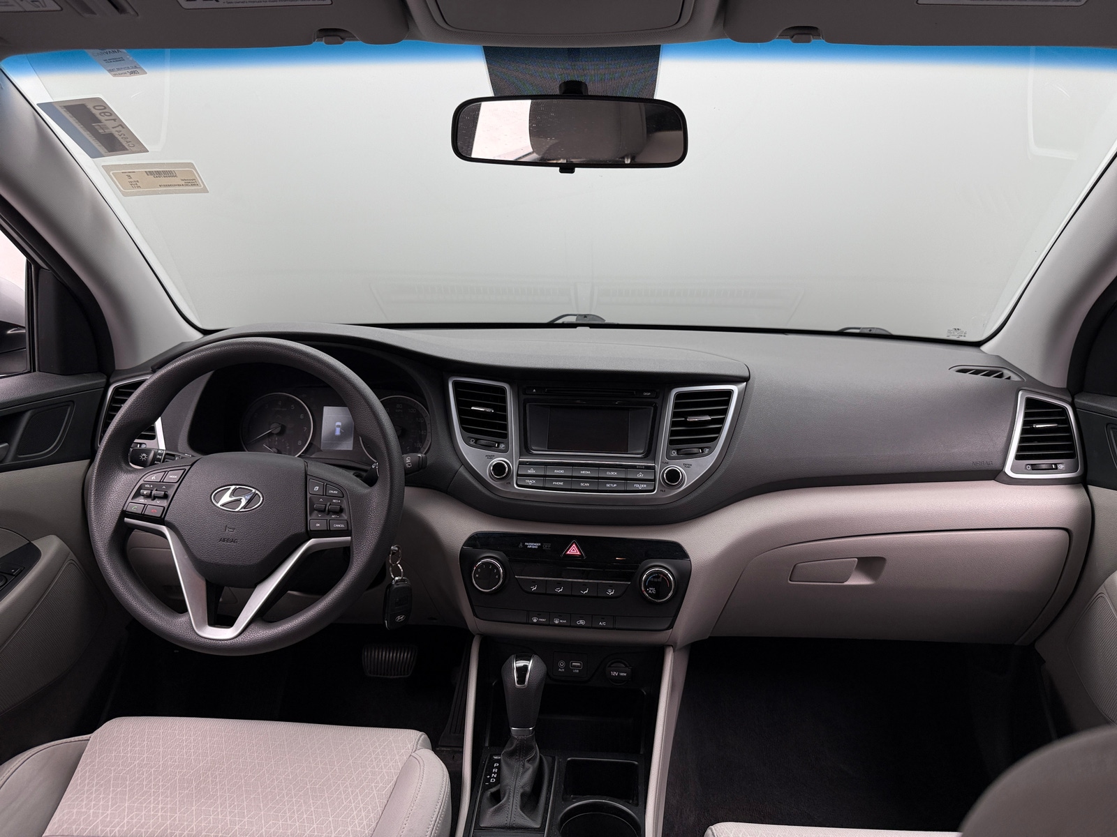 Thumbnail: 2017 Hyundai Tucson - 3