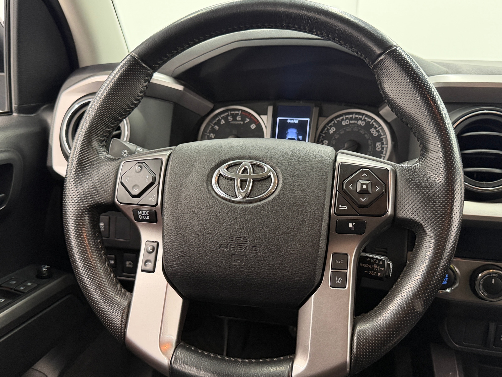 Thumbnail: 2023 Toyota Tacoma - 5