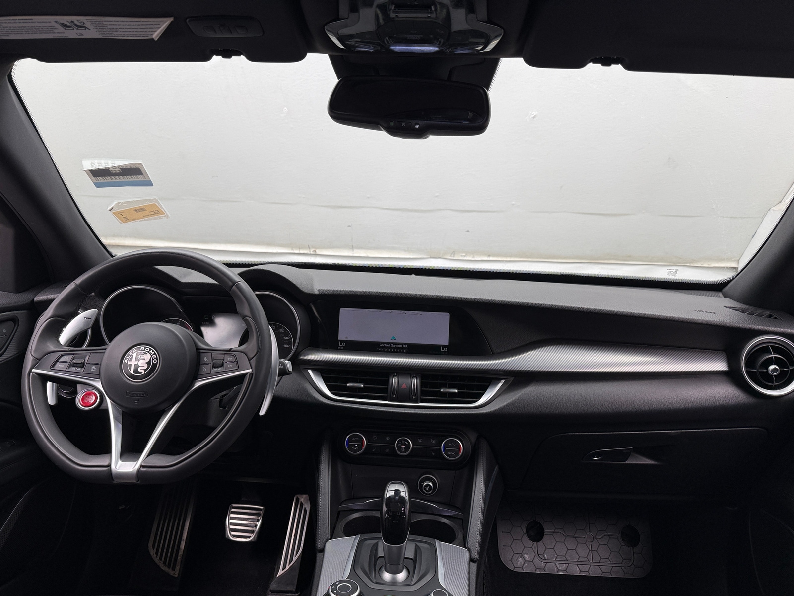 Thumbnail: 2018 Alfa Romeo Stelvio - 2