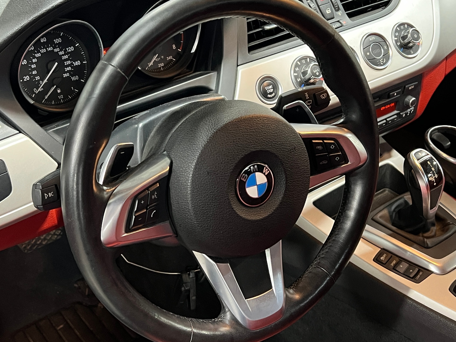 Thumbnail: 2012 BMW Z4 - 5
