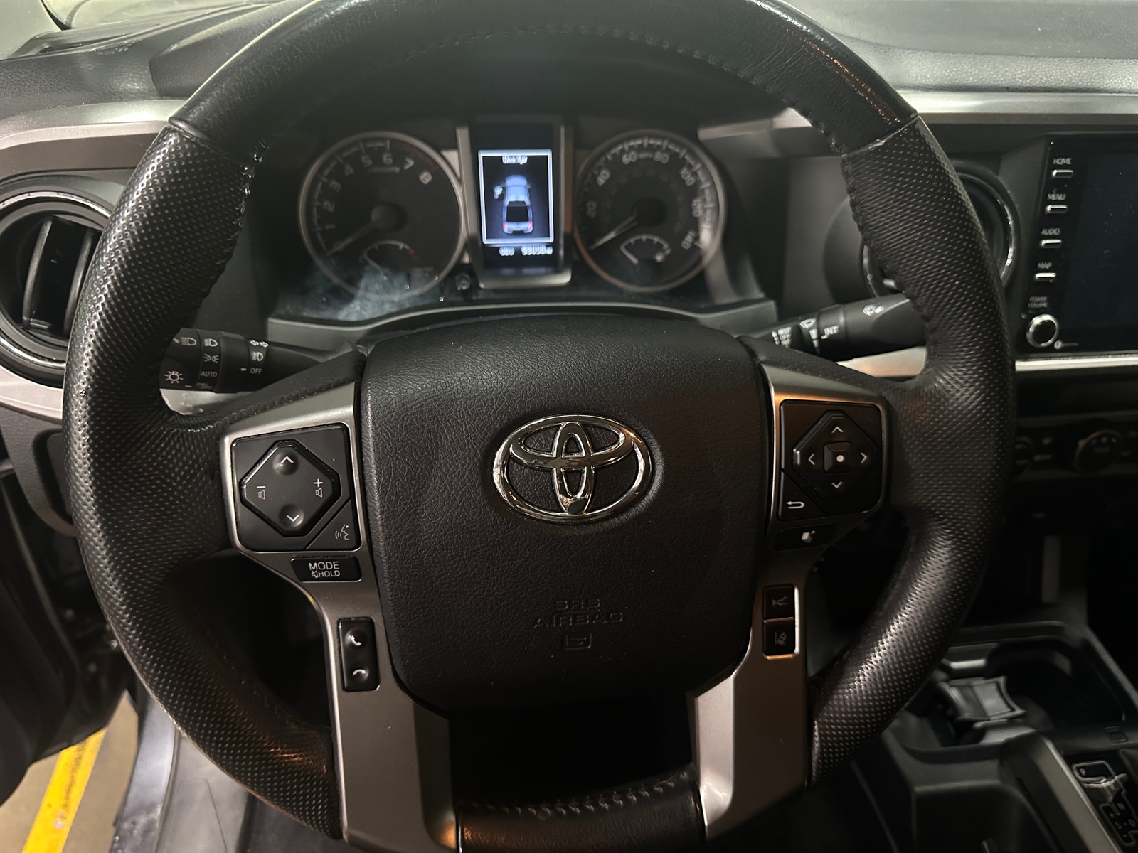 Thumbnail: 2022 Toyota Tacoma - 5
