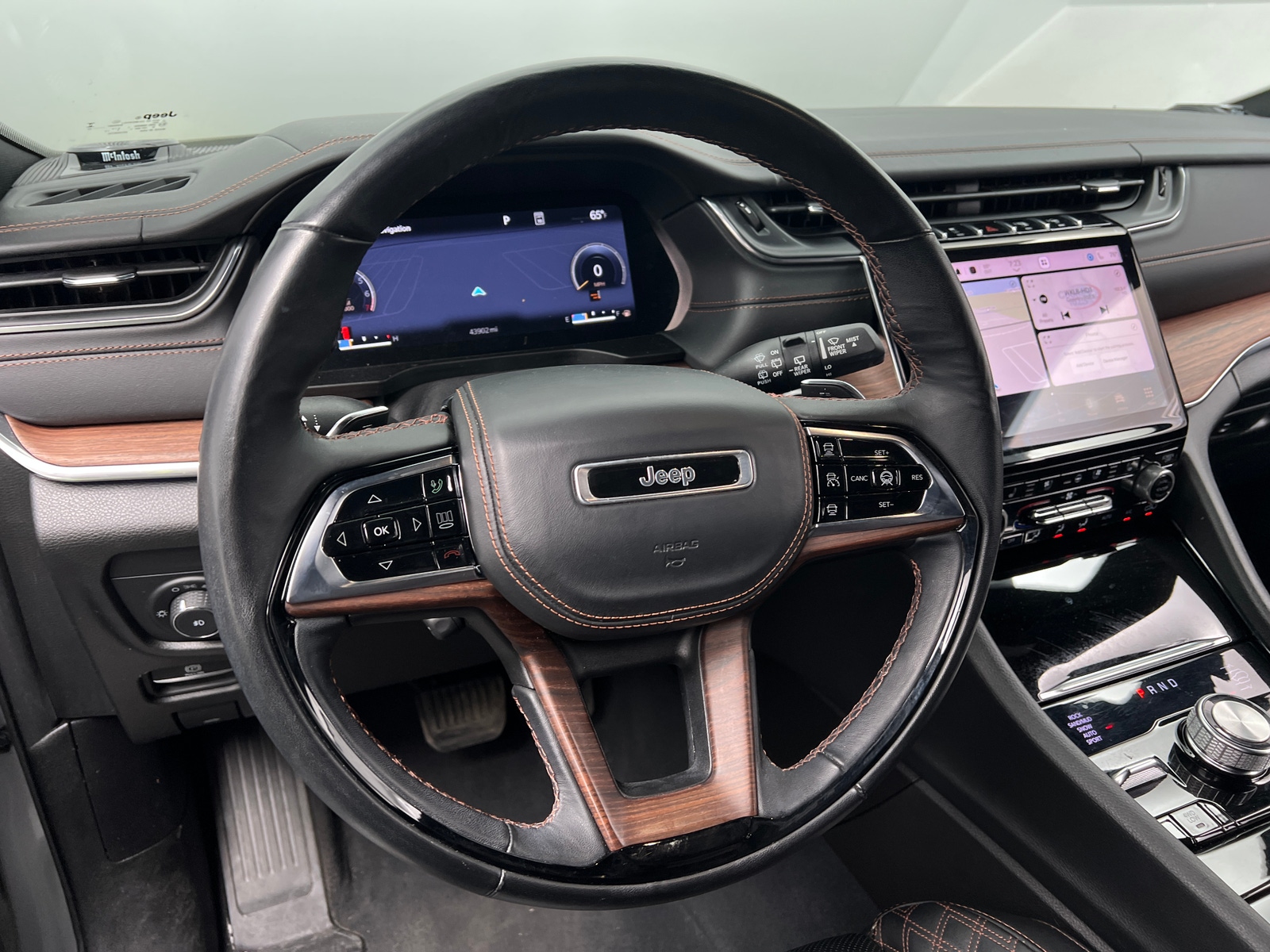 Thumbnail: 2023 Jeep Grand Cherokee L - 4
