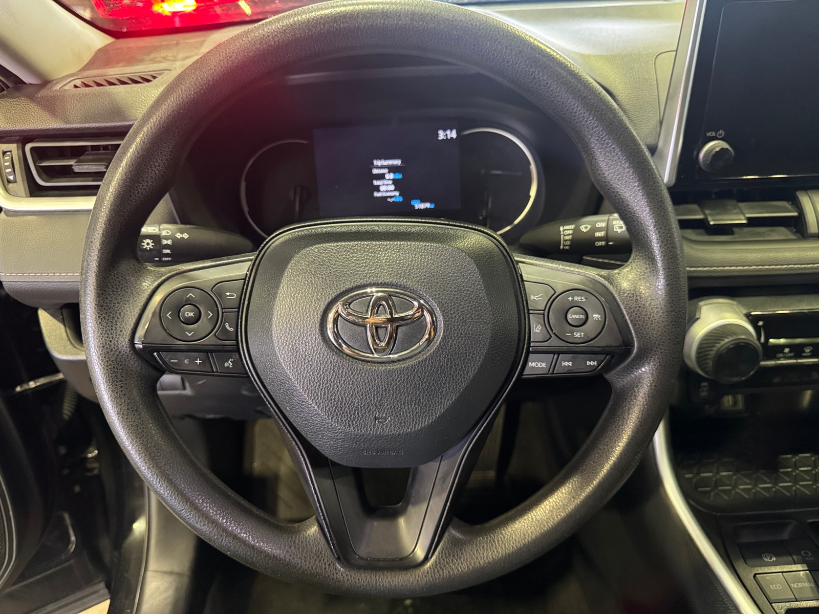 Thumbnail: 2023 Toyota RAV4 - 5