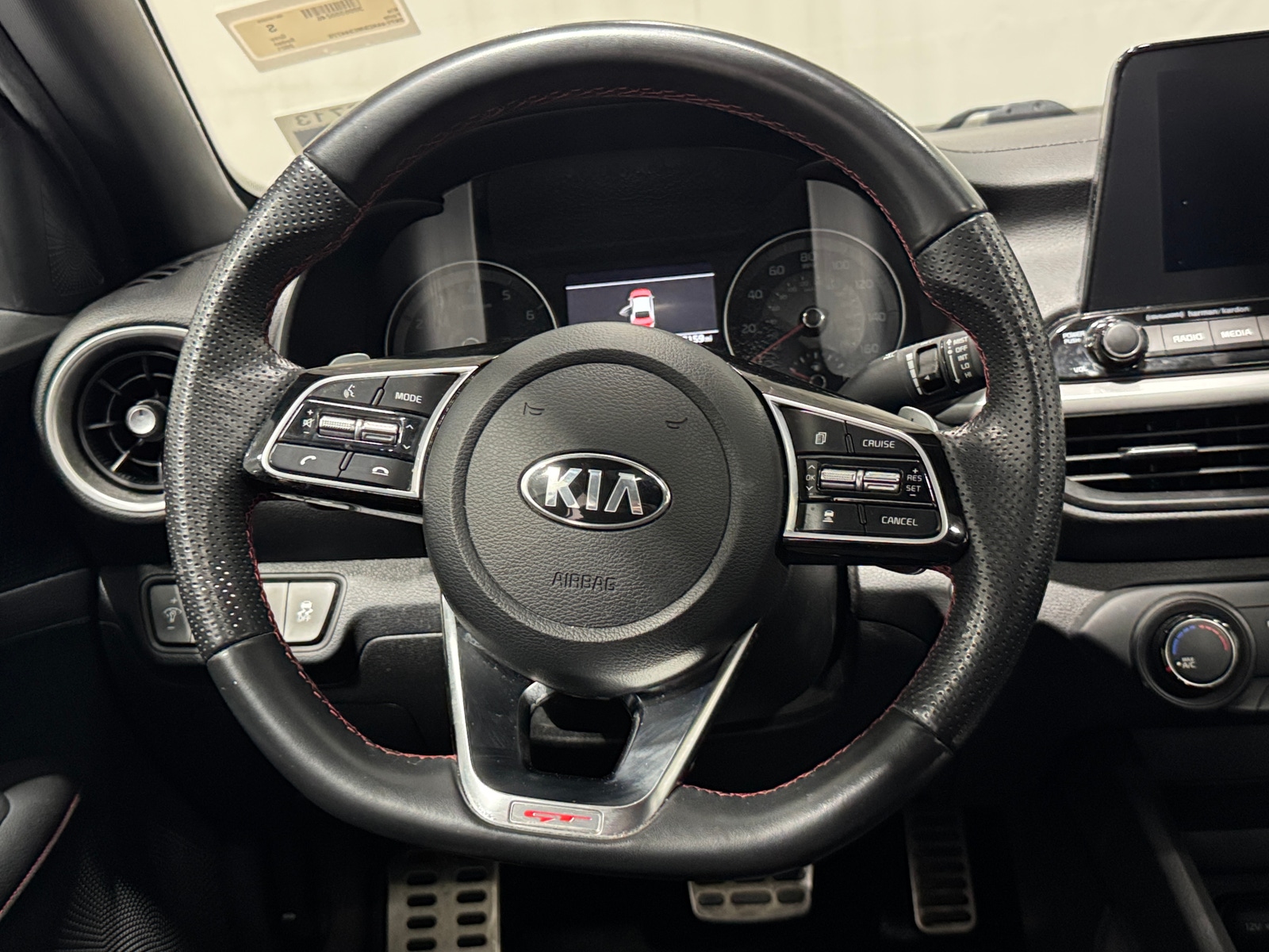 Thumbnail: 2021 Kia Forte - 4