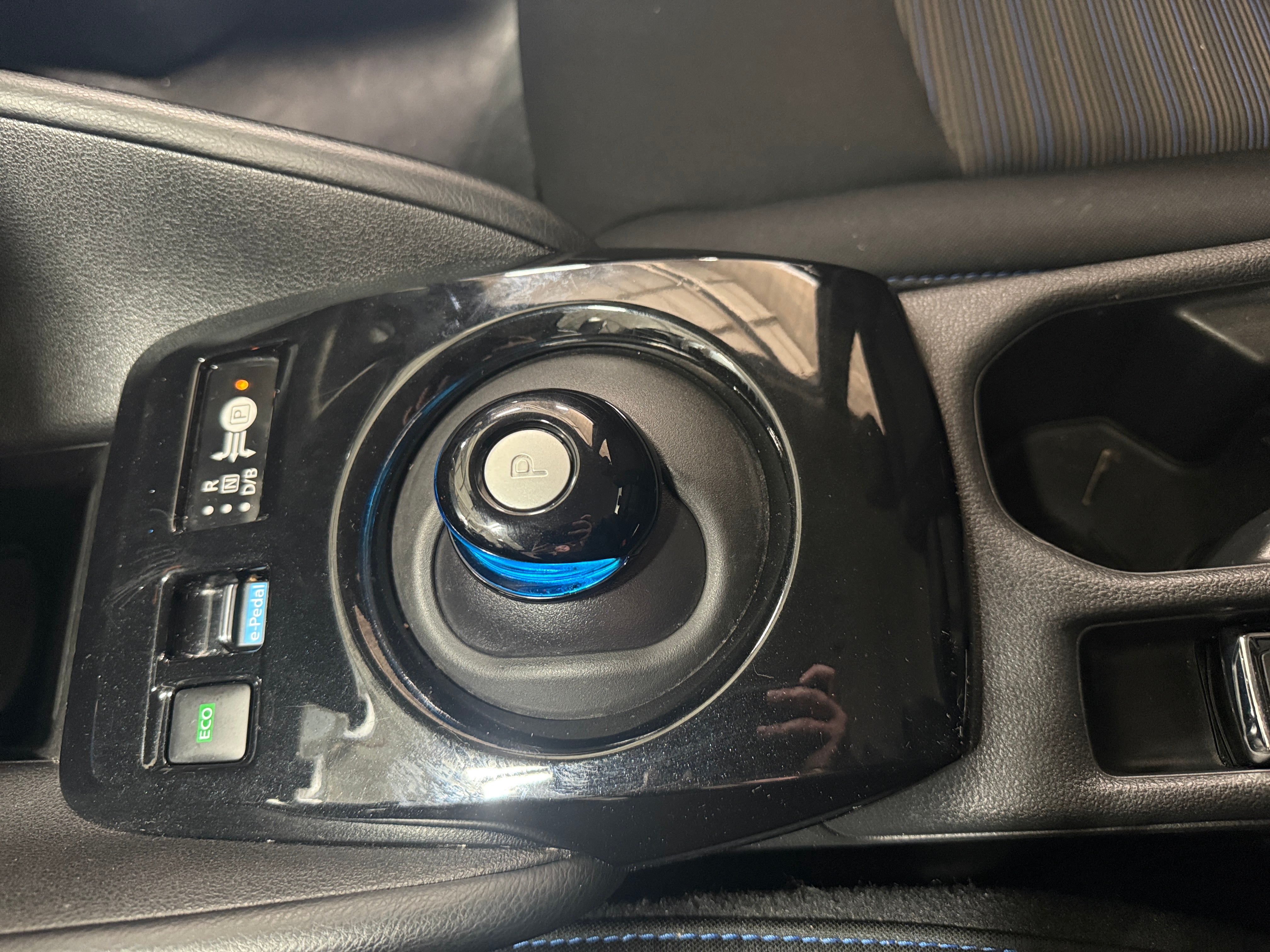 Used 2024 Nissan LEAF SV PLUS with VIN 1N4CZ1CV0RC555113 for sale in Oak Creek, WI