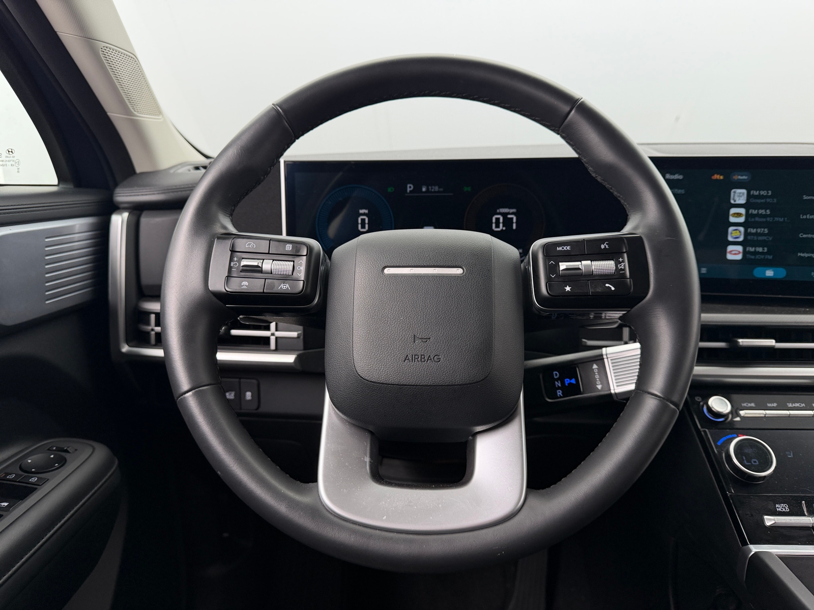 Thumbnail: 2026 Hyundai Santa Fe - 4