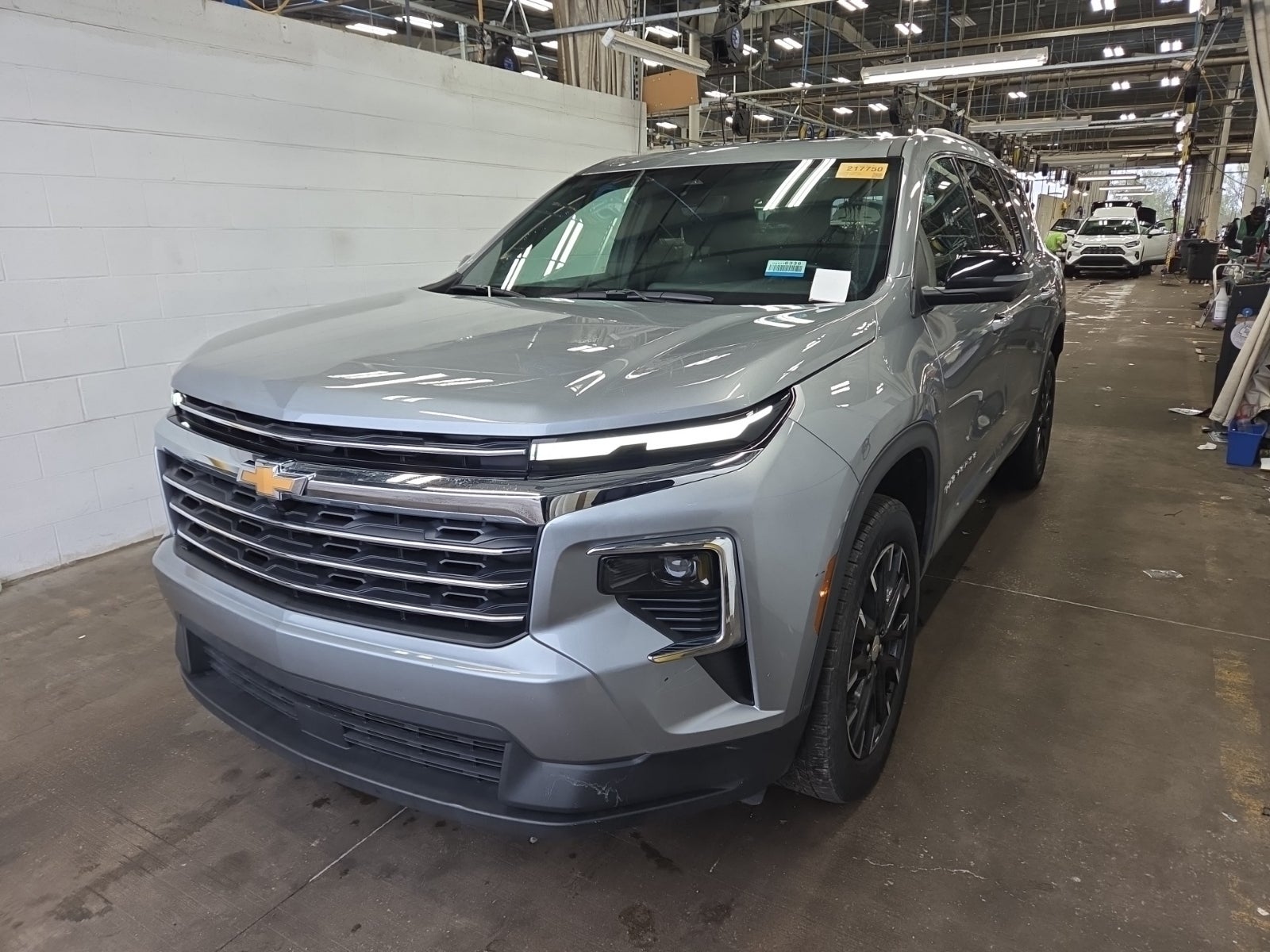2026 Chevrolet Traverse FWD LT