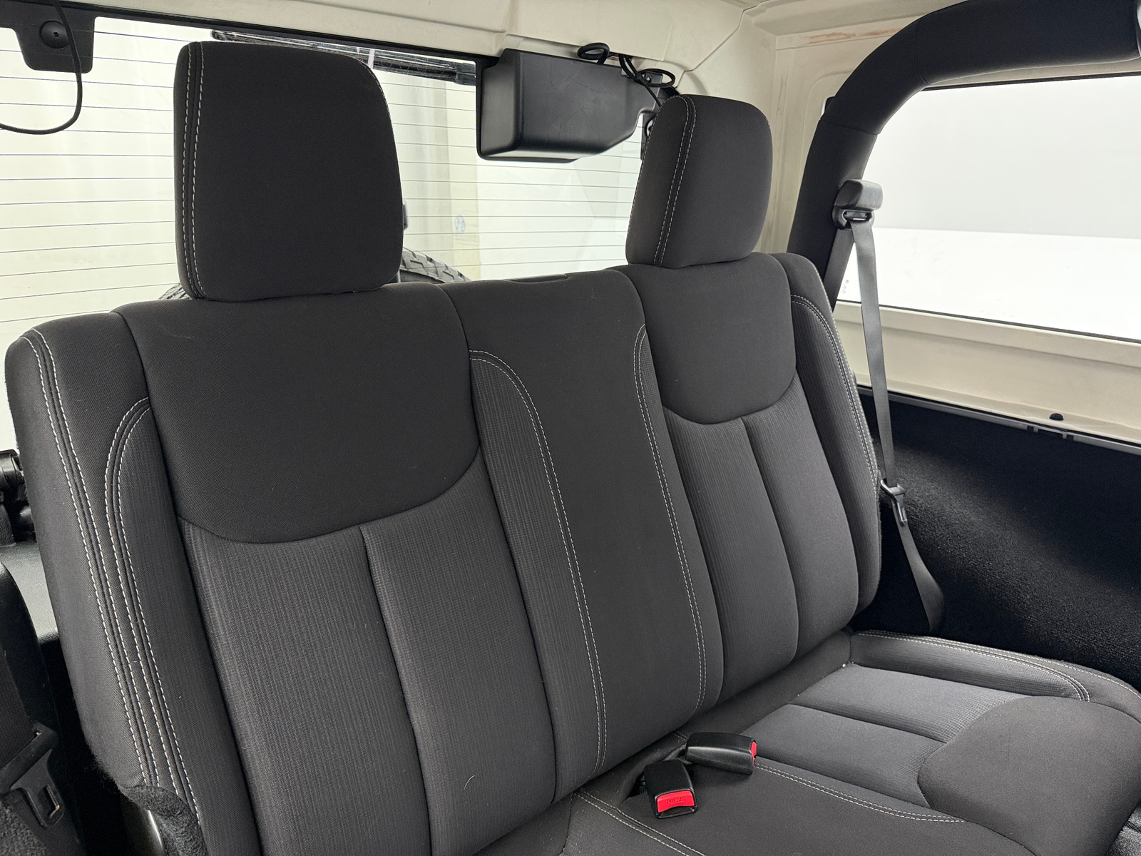 Thumbnail: 2013 Jeep Wrangler - 6