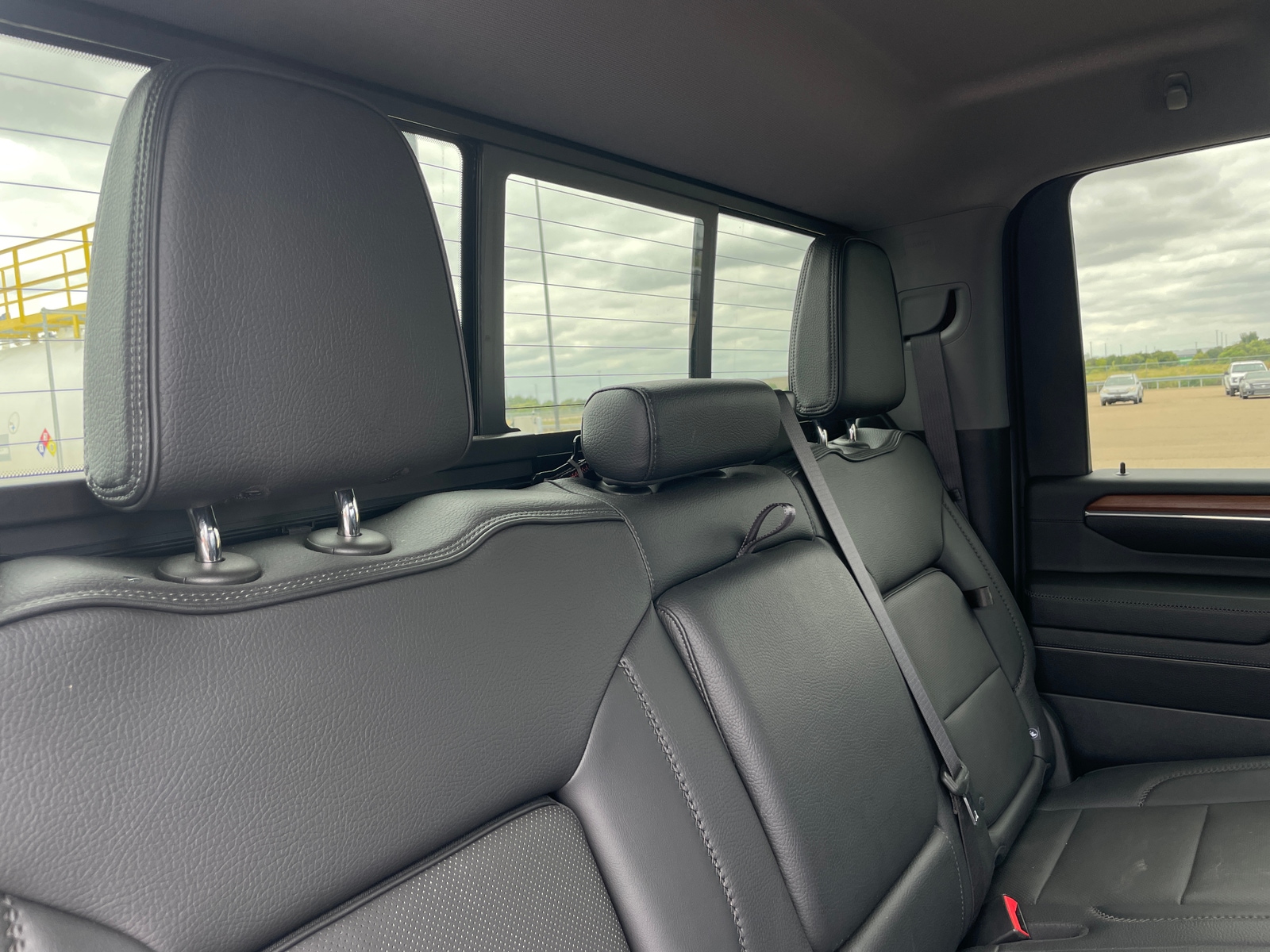 Thumbnail: 2024 GMC Sierra 2500 - 5