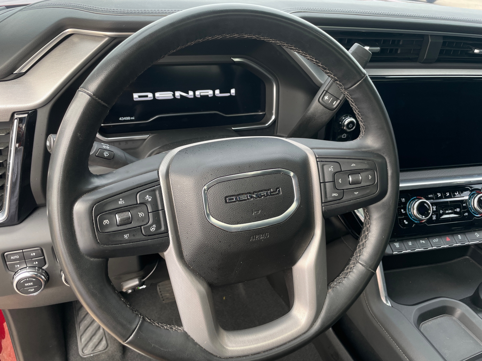 Thumbnail: 2024 GMC Sierra 2500 - 4
