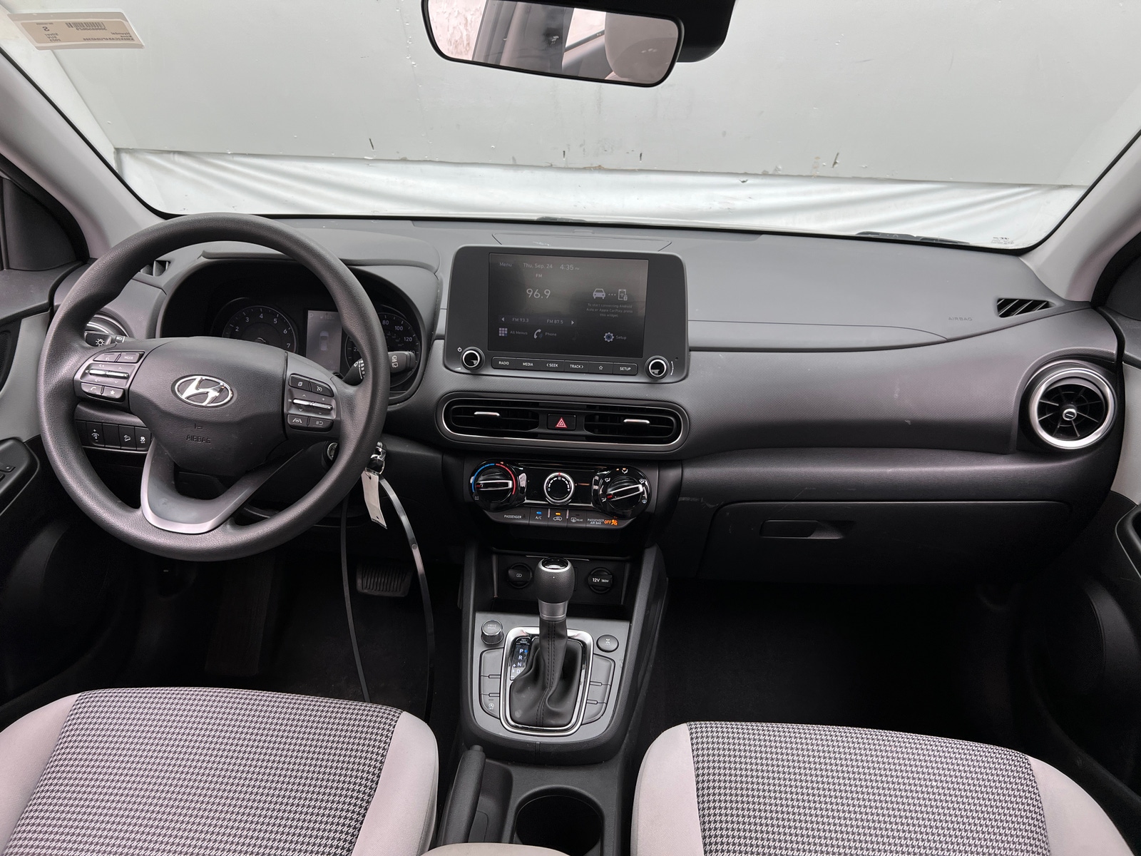 Thumbnail: 2023 Hyundai Kona - 3