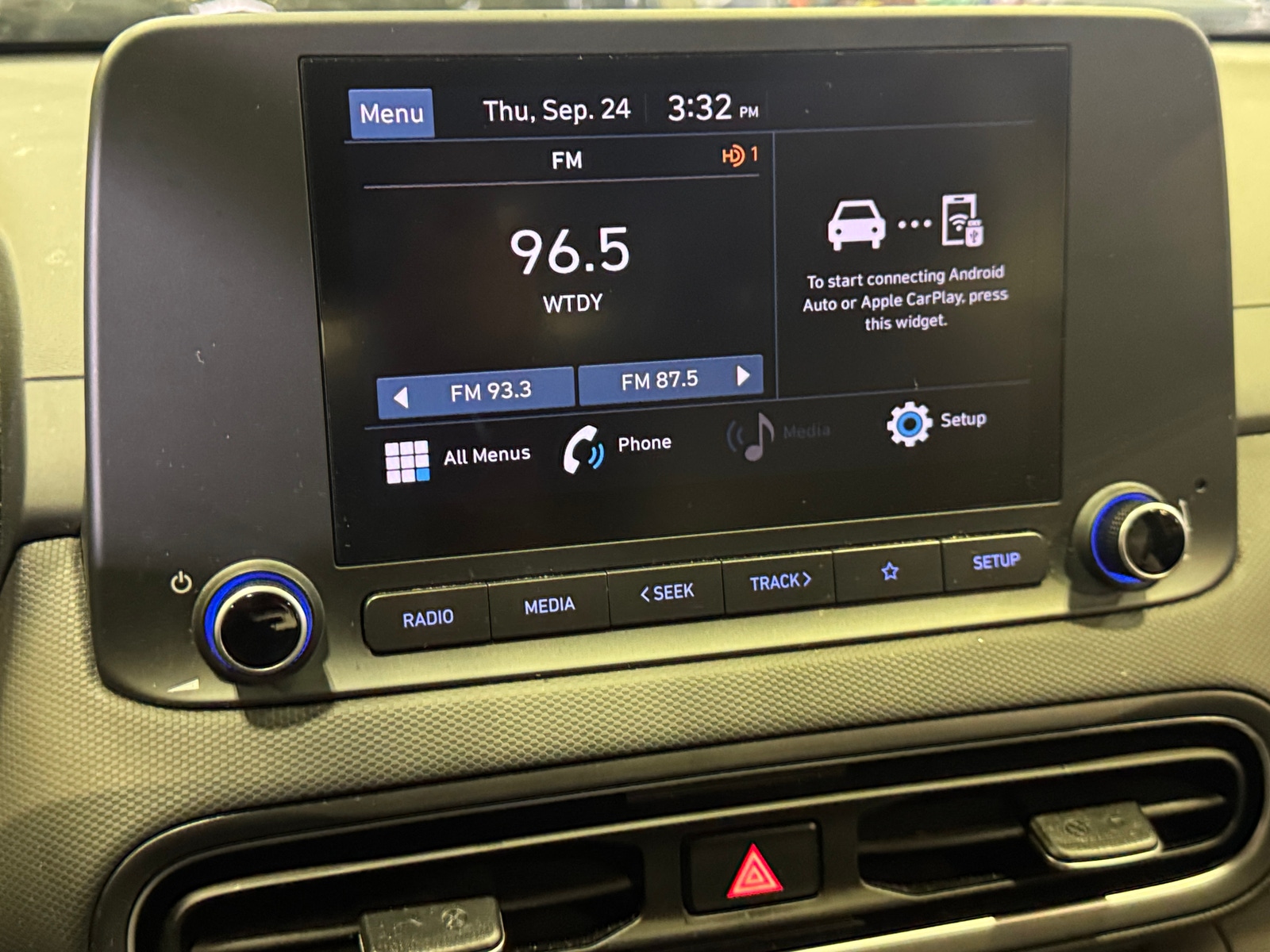 Thumbnail: 2023 Hyundai Kona - 4