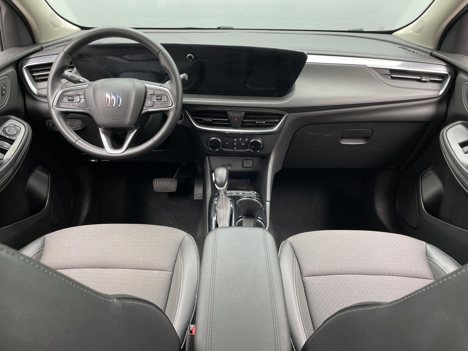 Thumbnail: 2025 Buick Encore GX - 2