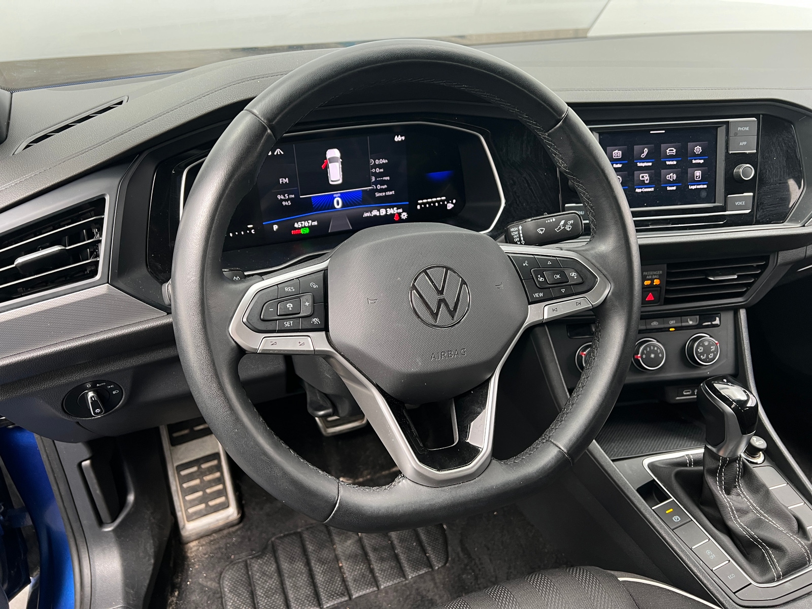 Thumbnail: 2024 Volkswagen Jetta - 5