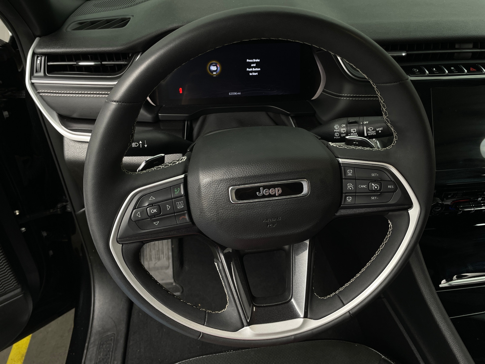Thumbnail: 2023 Jeep Grand Cherokee L - 5