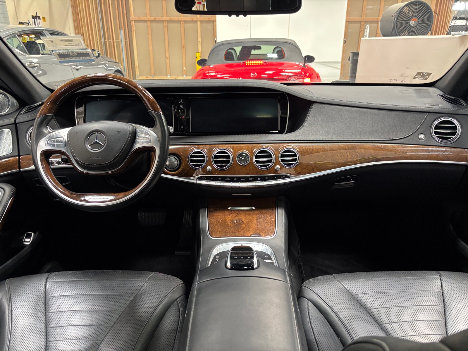 Thumbnail: 2016 Mercedes-Benz S-Class - 2