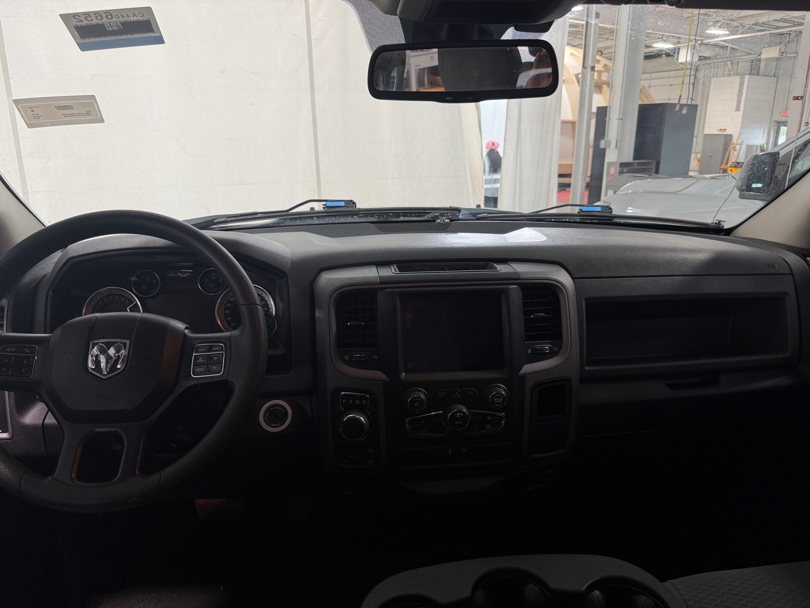 Thumbnail: 2019 RAM 1500 Classic - 3