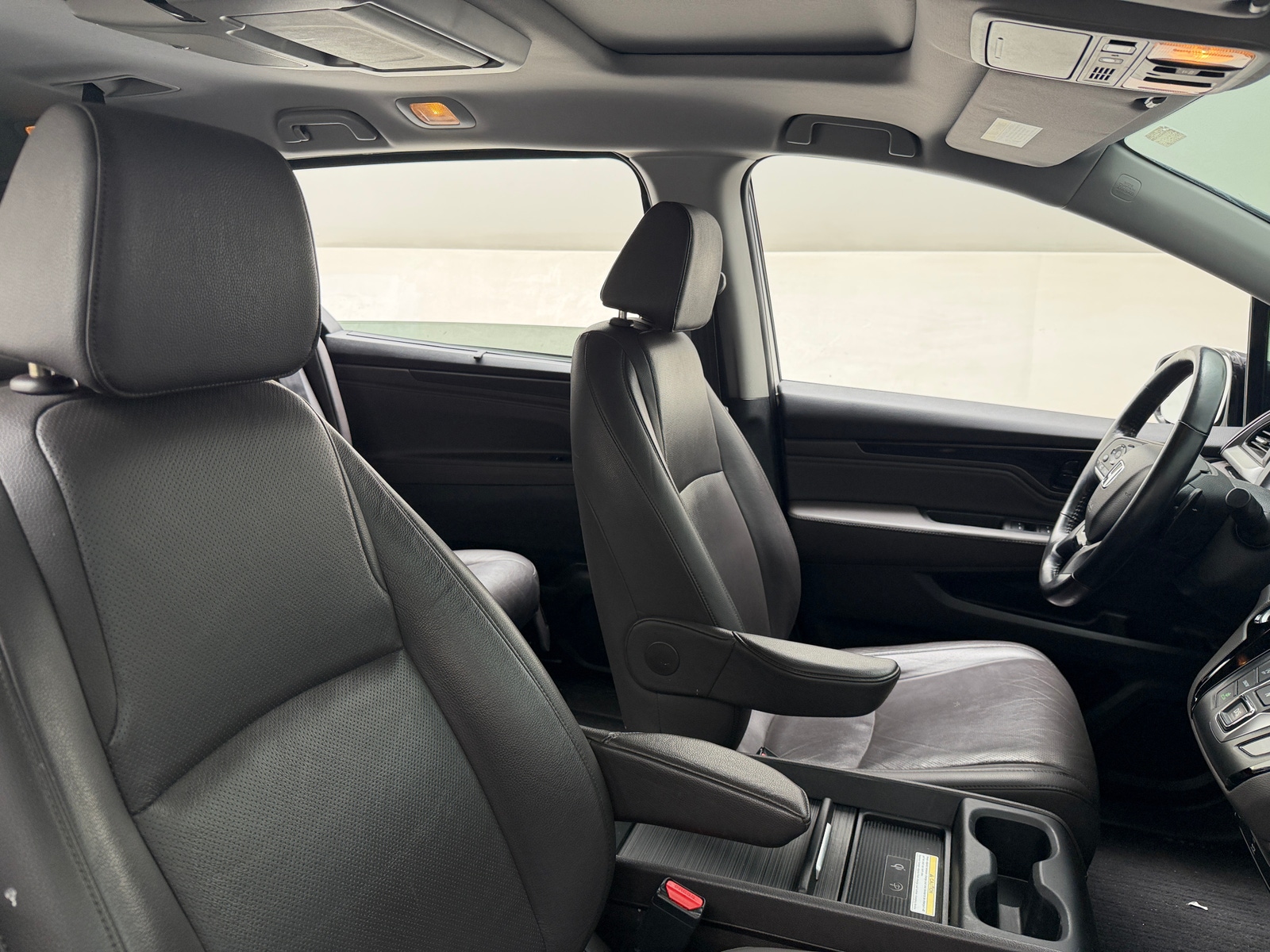 Thumbnail: 2018 Honda Odyssey - 2
