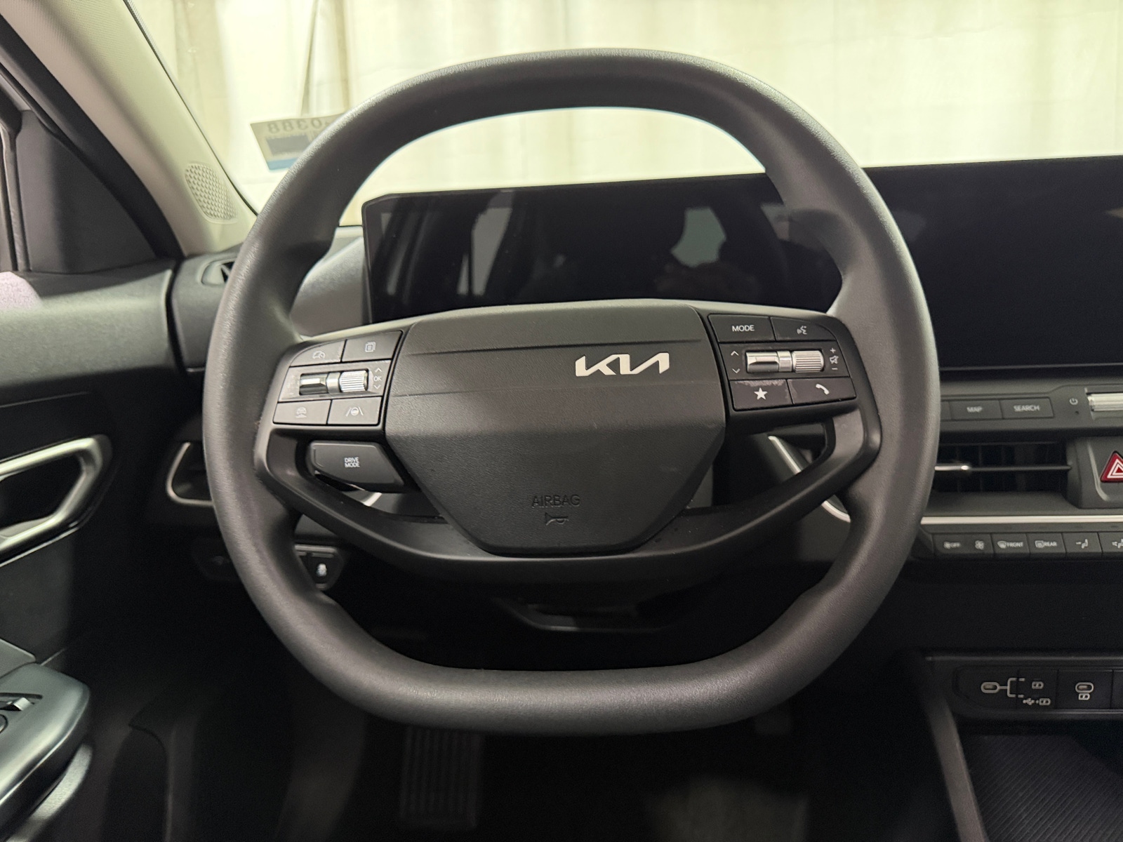 Thumbnail: 2025 Kia K4 - 5