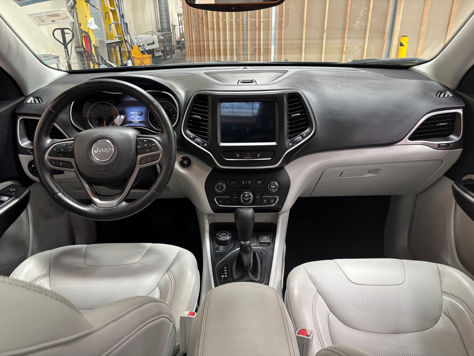 Thumbnail: 2021 Jeep Cherokee - 2