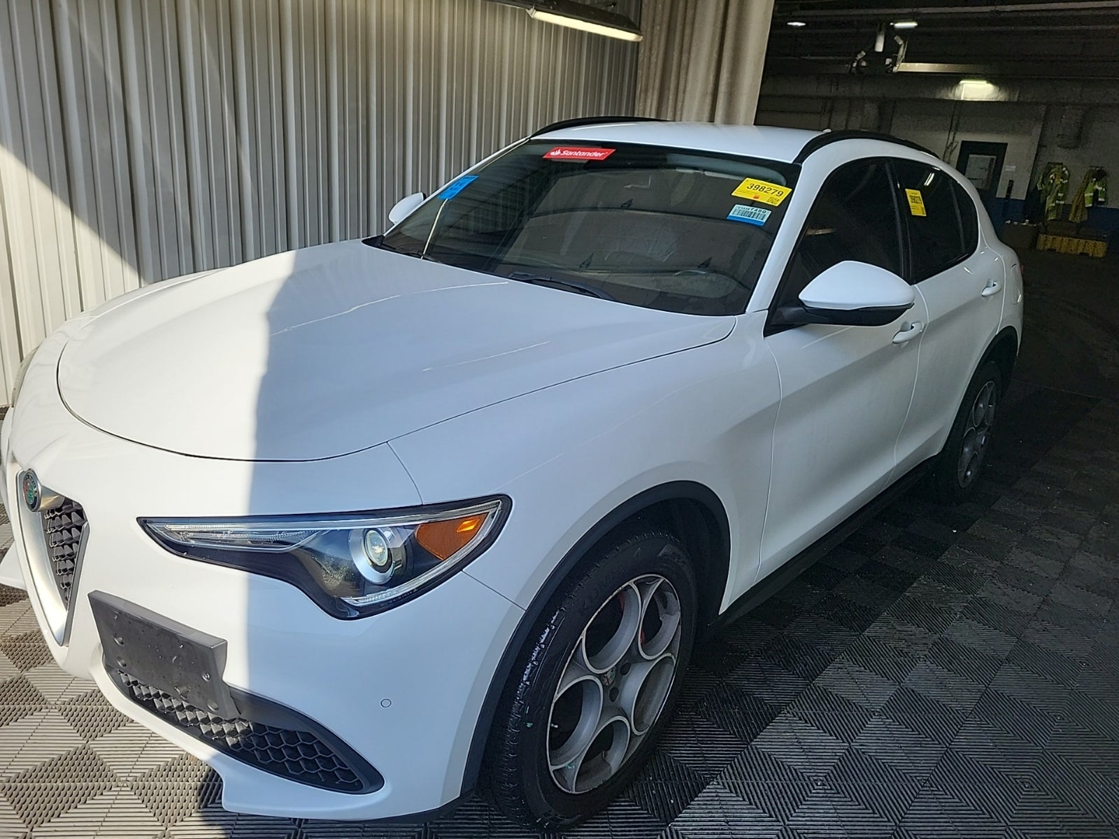 2019 Alfa Romeo Stelvio Sport