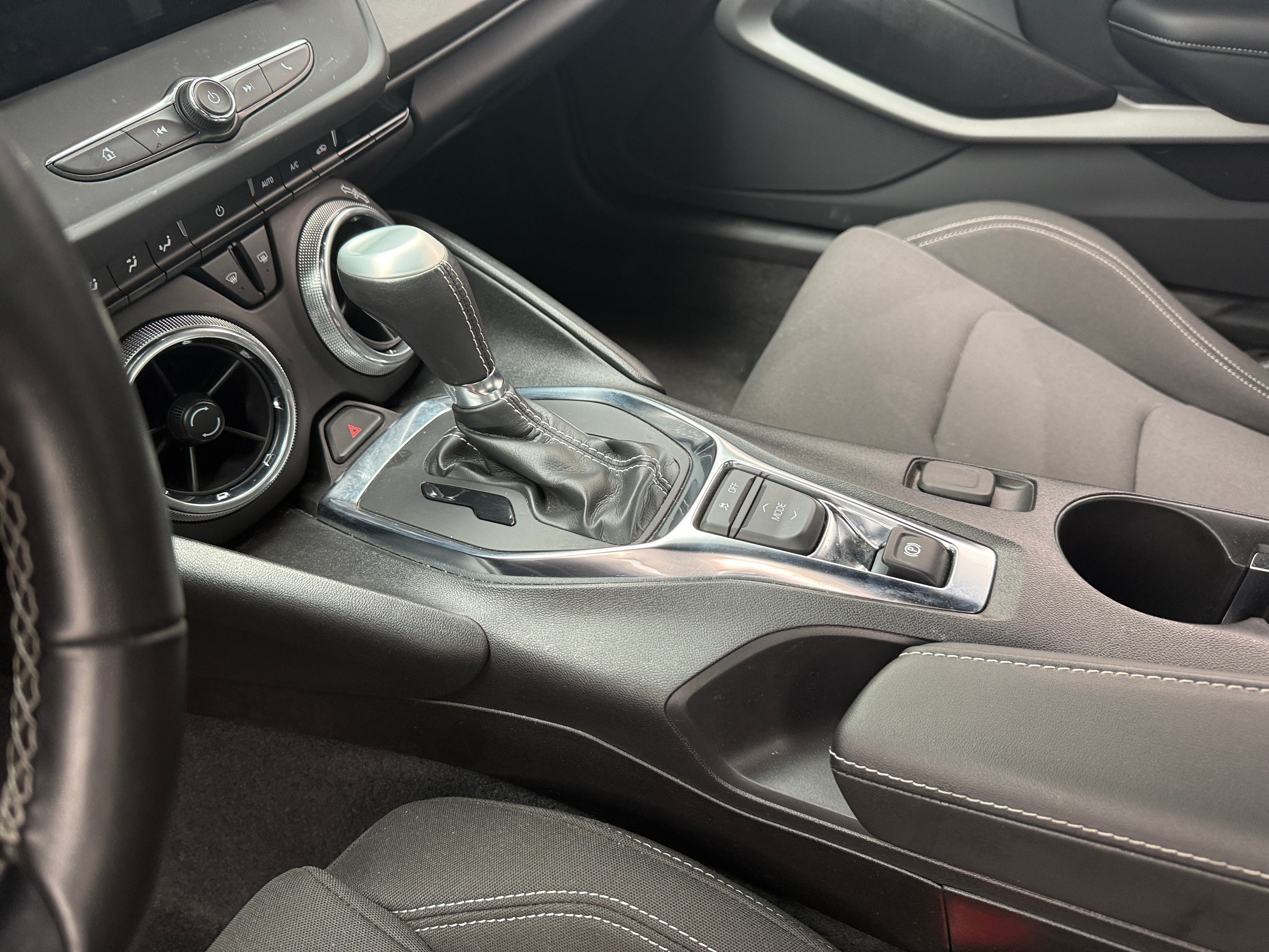 2023 Chevrolet Camaro 1LT