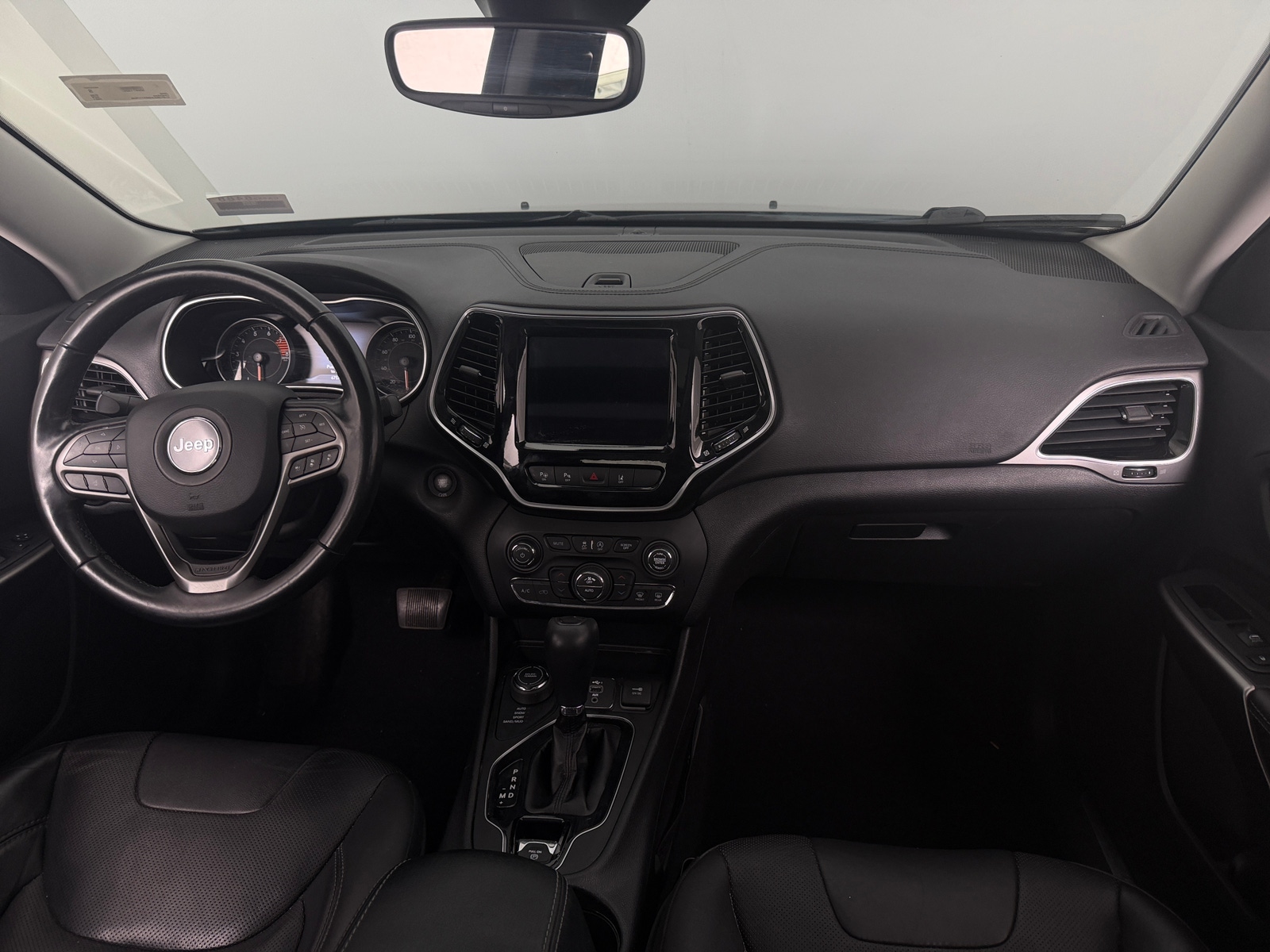 Thumbnail: 2021 Jeep Cherokee - 2