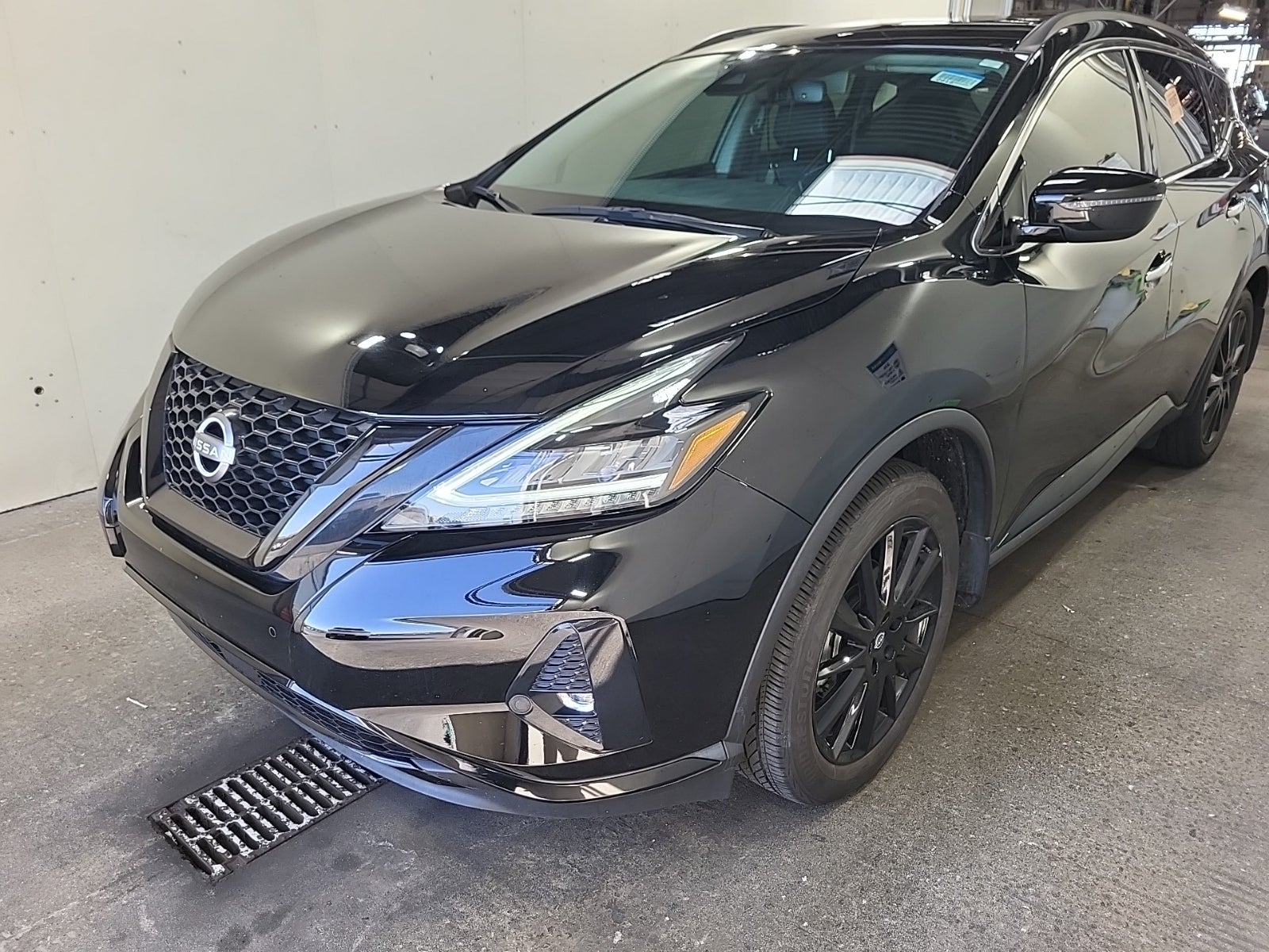 2023 Nissan Murano SV
