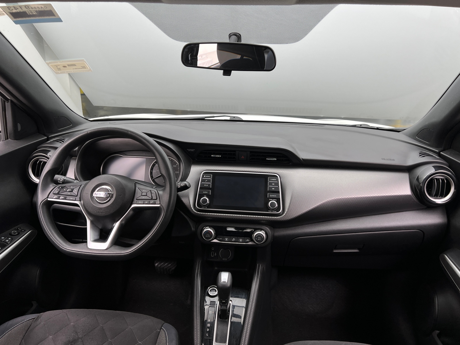 Thumbnail: 2018 Nissan Kicks - 3