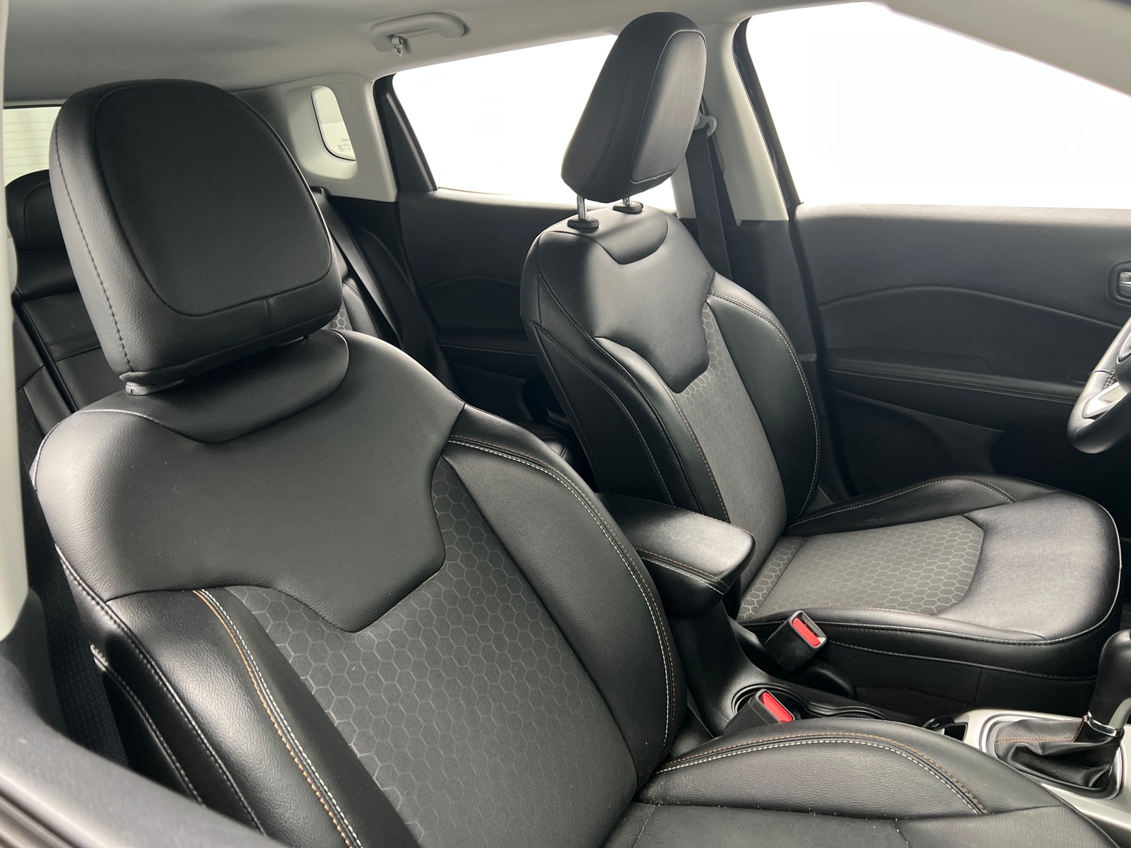 Thumbnail: 2019 Jeep Compass - 2