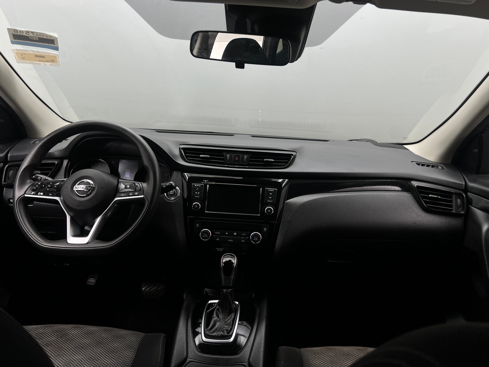 Thumbnail: 2020 Nissan Rogue Sport - 3
