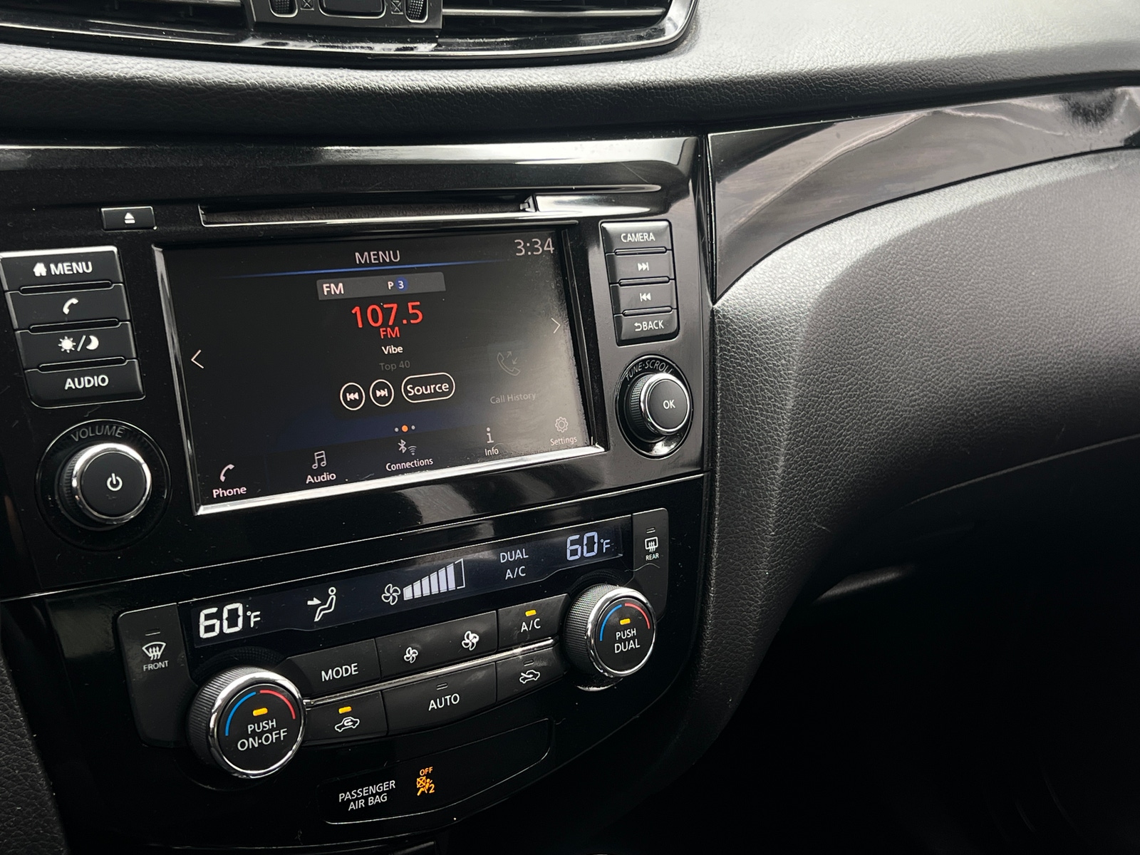 Thumbnail: 2020 Nissan Rogue Sport - 4