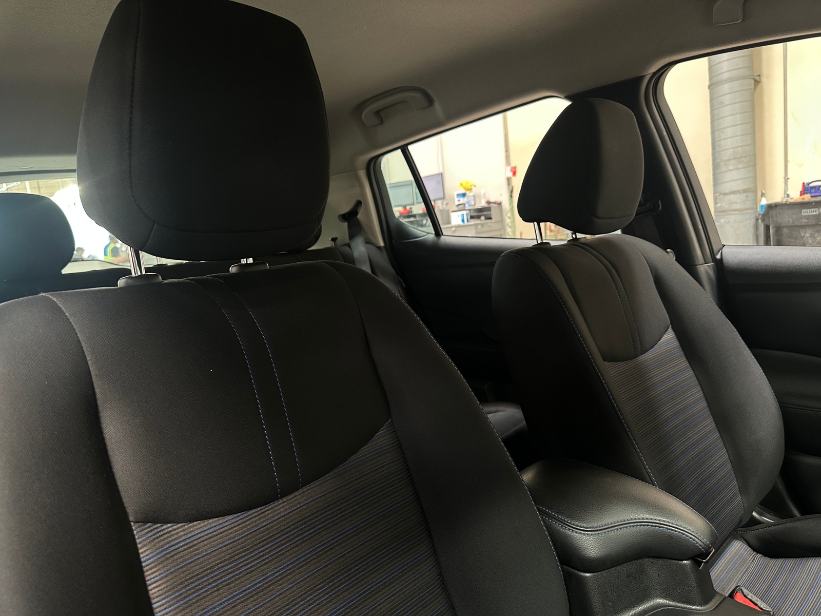 Thumbnail: 2025 Nissan Leaf - 2