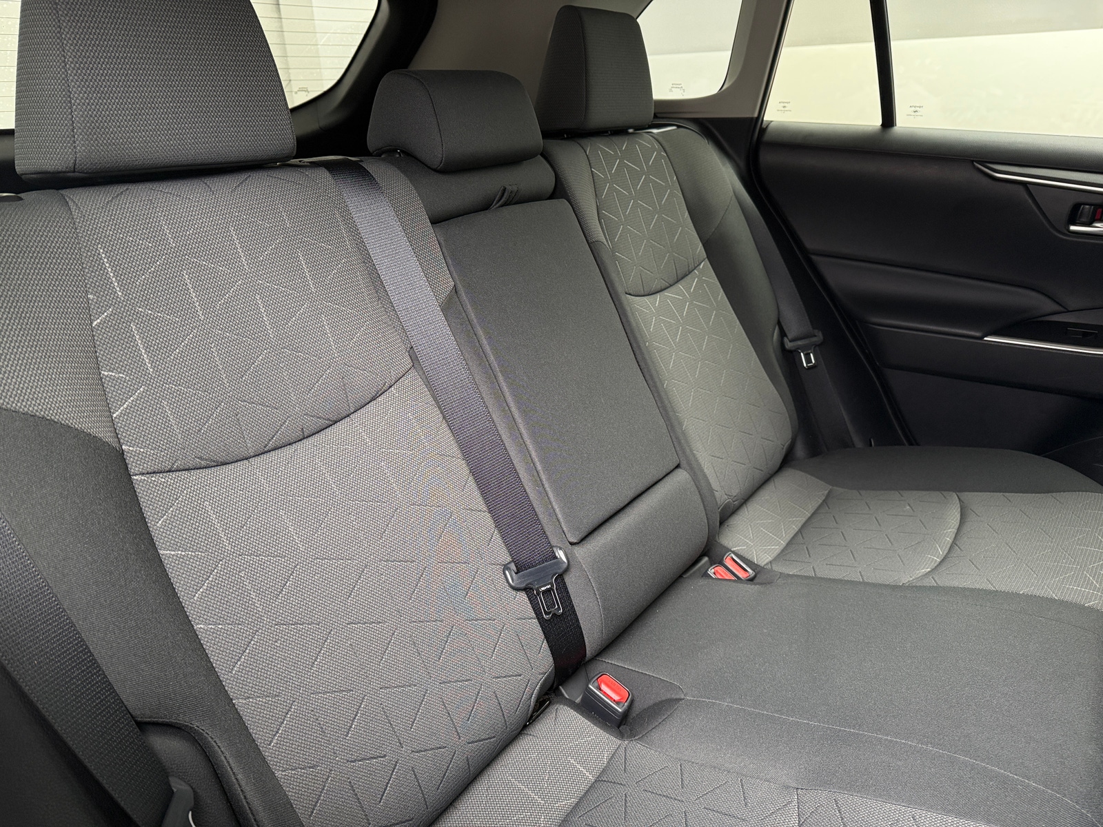 Thumbnail: 2020 Toyota RAV4 - 6