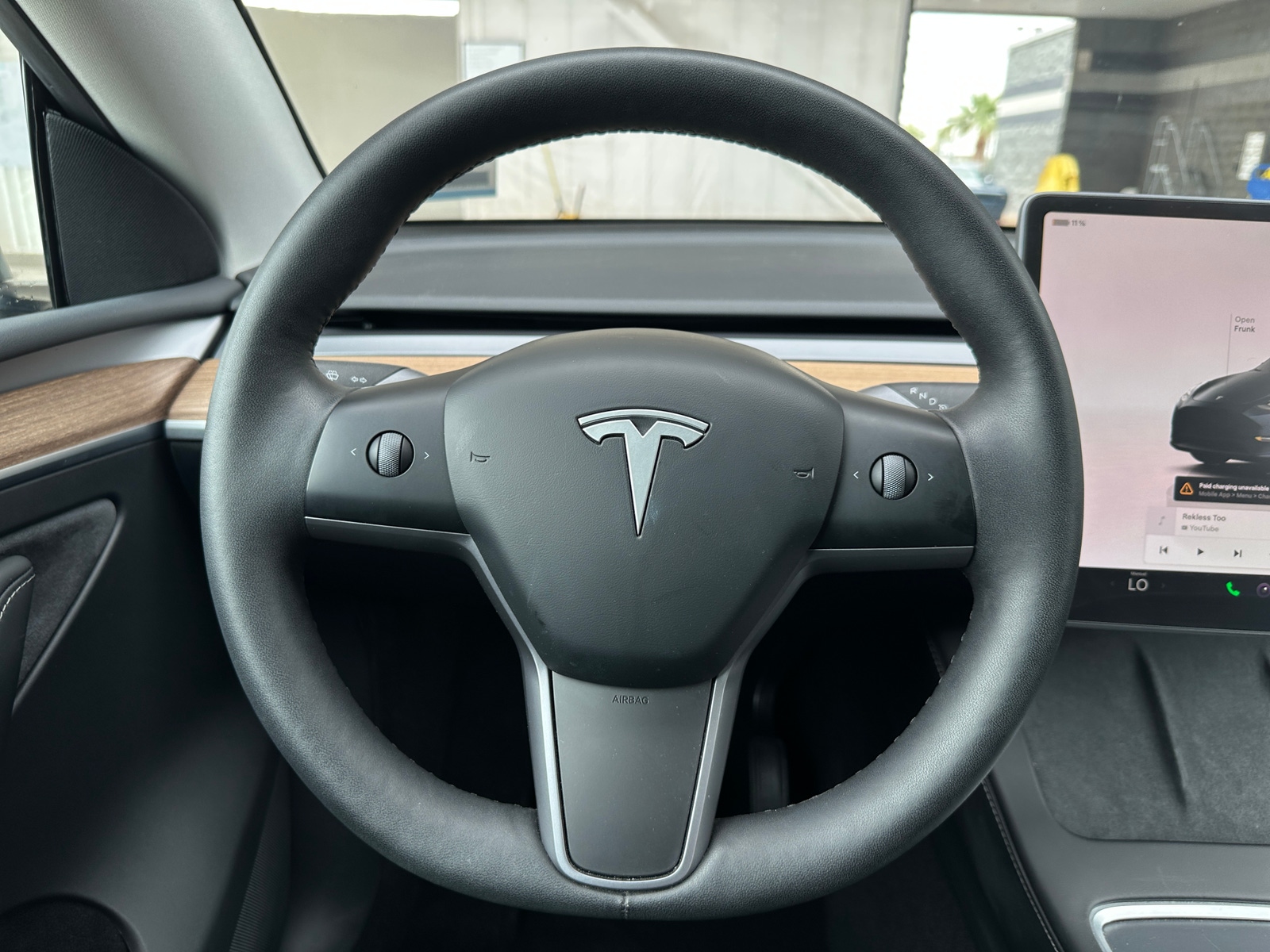 Thumbnail: 2025 Tesla Model Y - 4