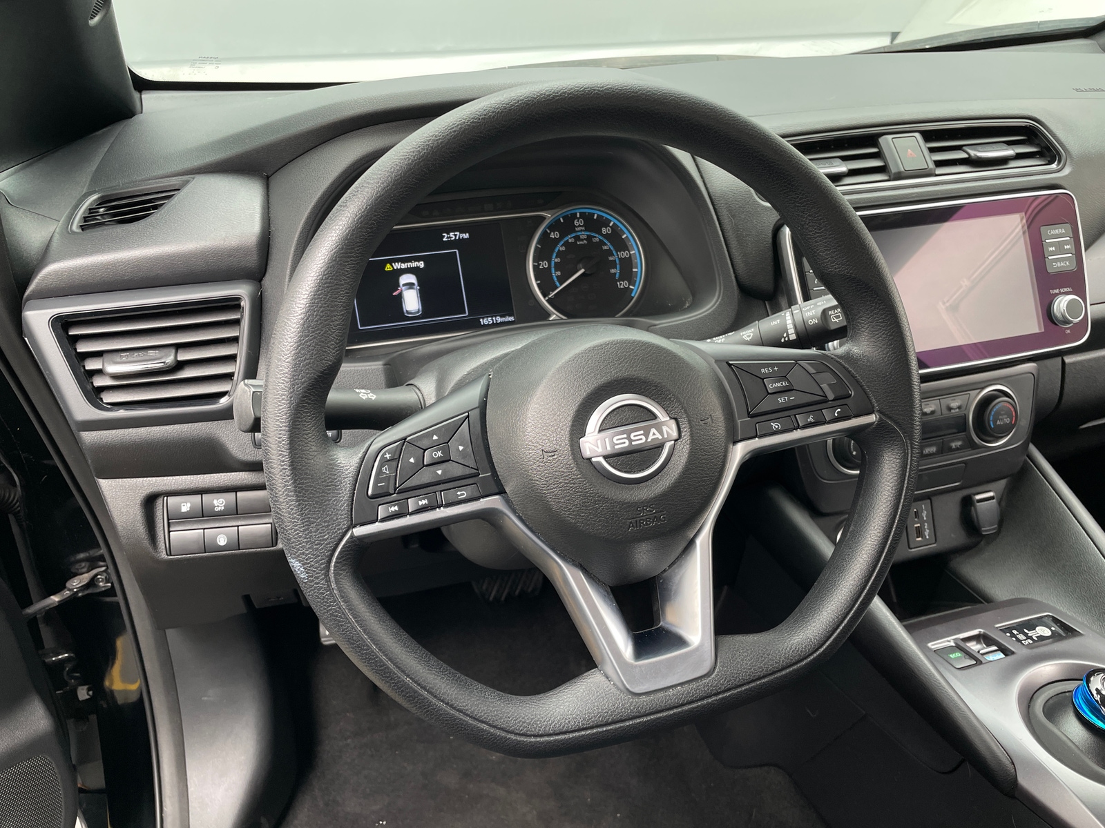Thumbnail: 2025 Nissan Leaf - 5