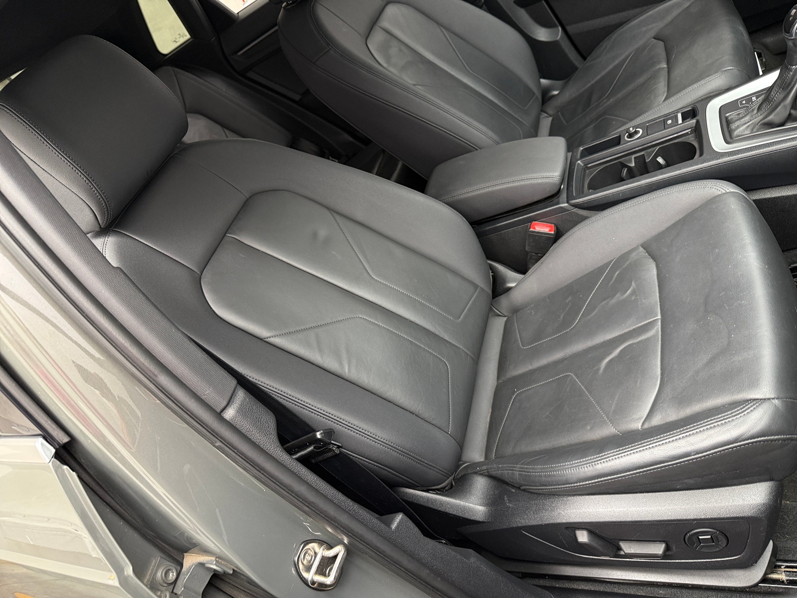 Thumbnail: 2020 Audi Q3 - 2