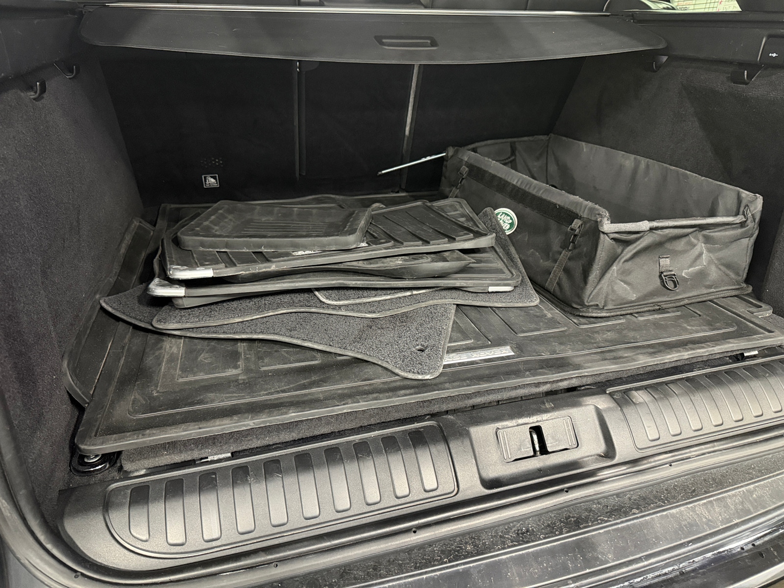 Thumbnail: 2020 Land Rover Range Rover Sport - 6