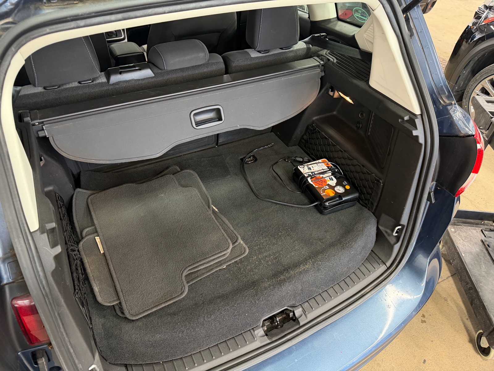 Thumbnail: 2018 Ford C-Max - 7