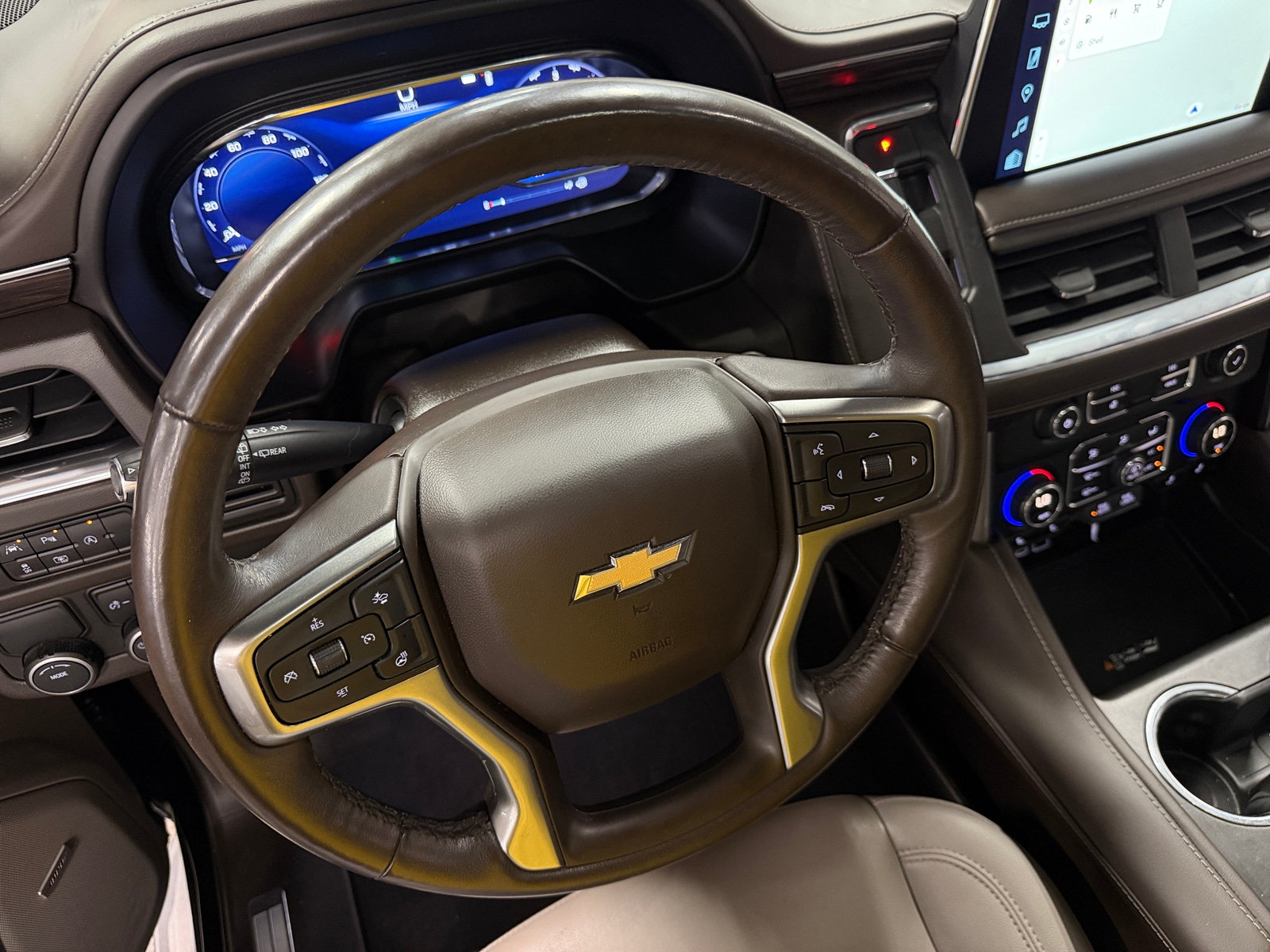 Thumbnail: 2023 Chevrolet Tahoe - 4