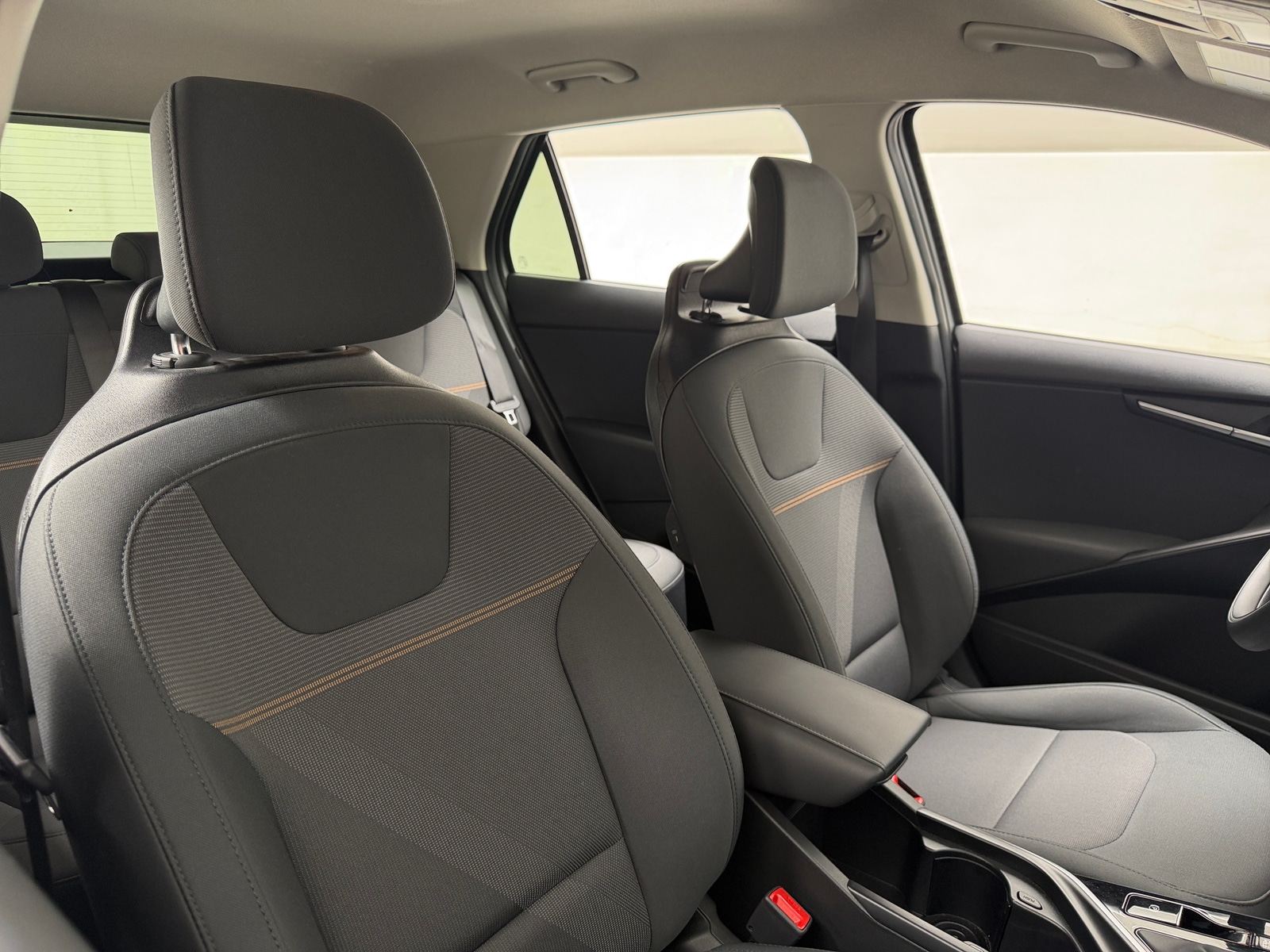 Thumbnail: 2026 Kia Niro - 2