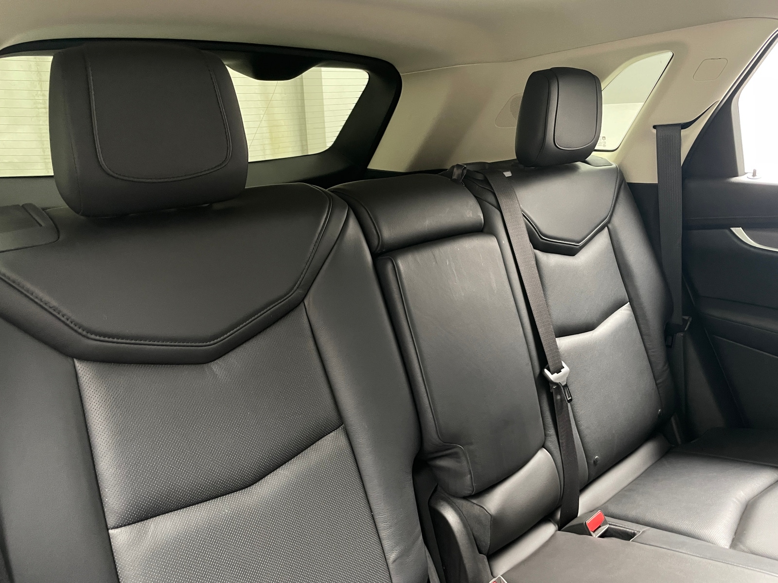 Thumbnail: 2017 Cadillac XT5 - 5