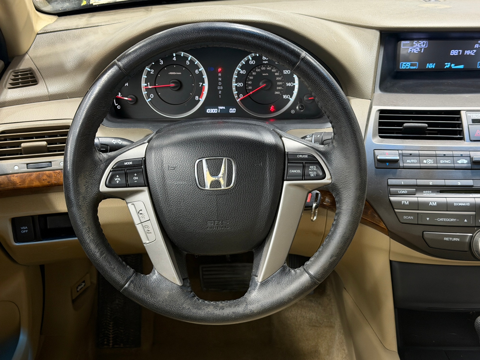 Thumbnail: 2010 Honda Accord - 4