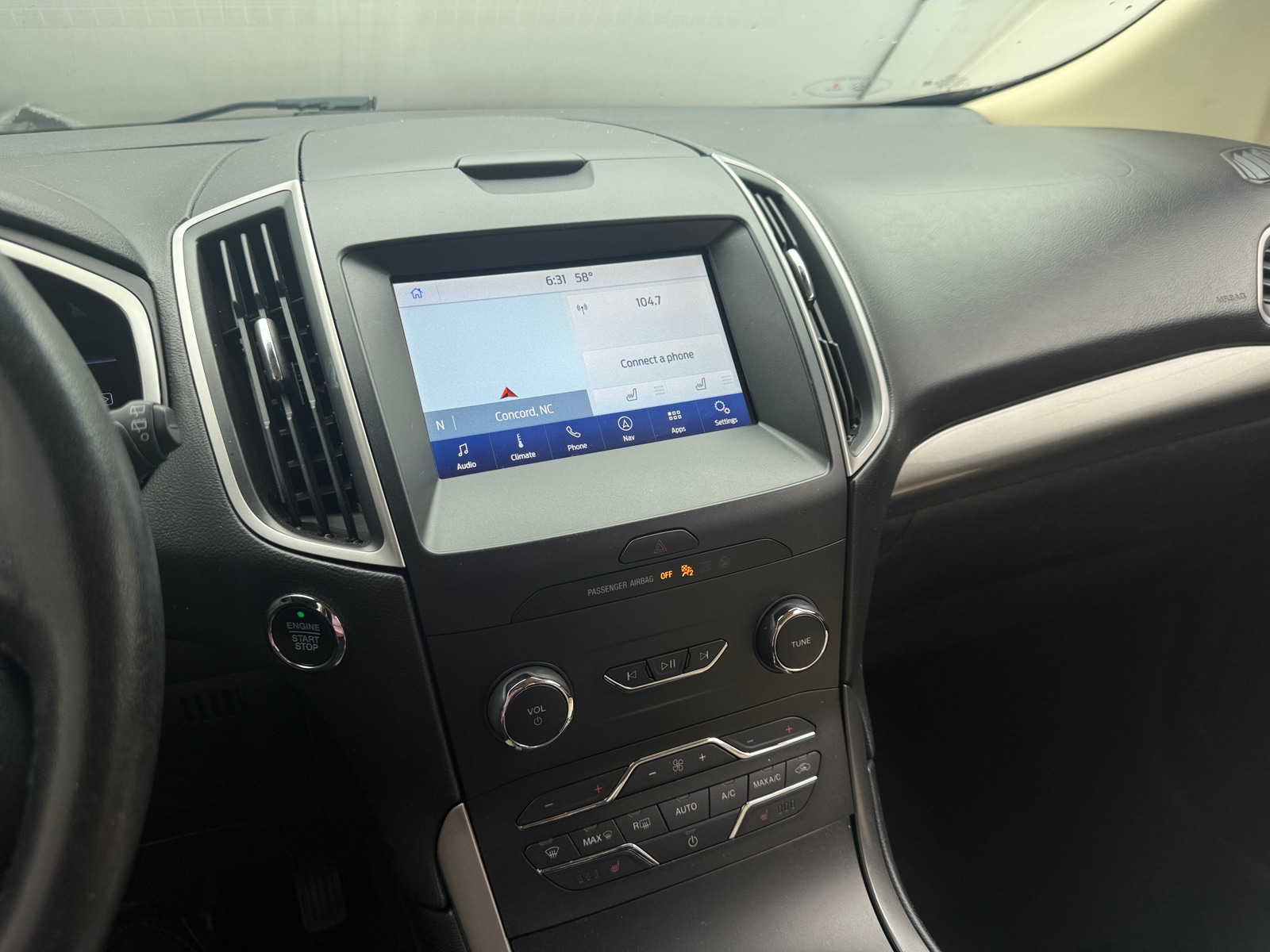 Thumbnail: 2019 Ford Edge - 3