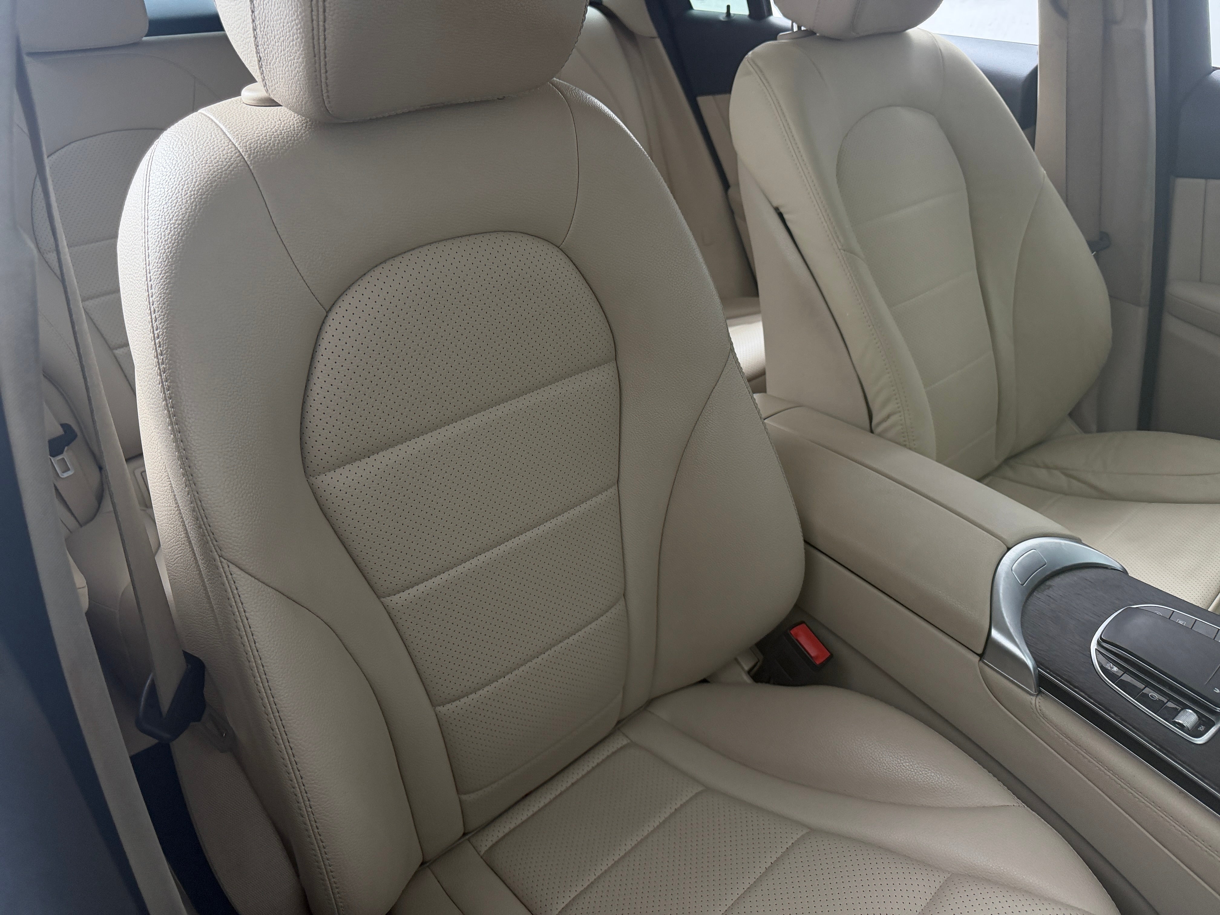 2020 Mercedes-Benz GLC