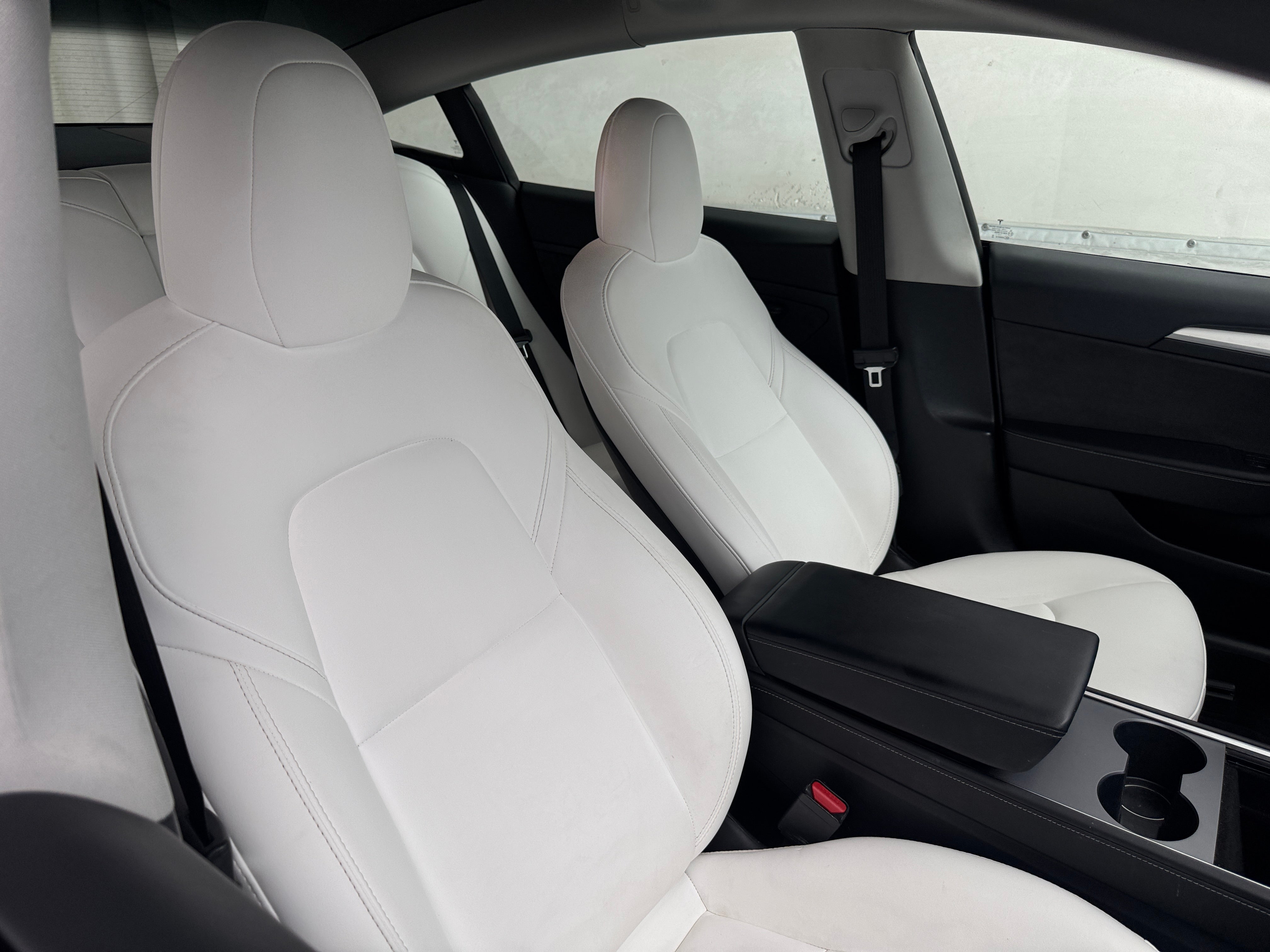 Used 2021 Tesla Model 3 Base with VIN 5YJ3E1EA2MF989626 for sale in Oak Creek, WI
