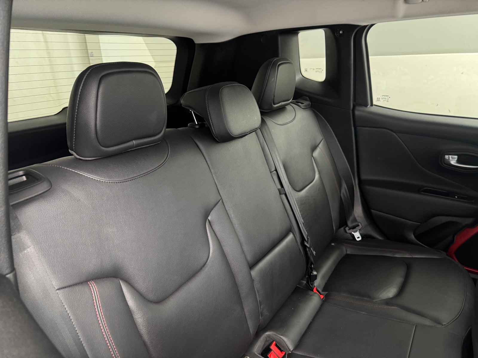 Thumbnail: 2017 Jeep Renegade - 5