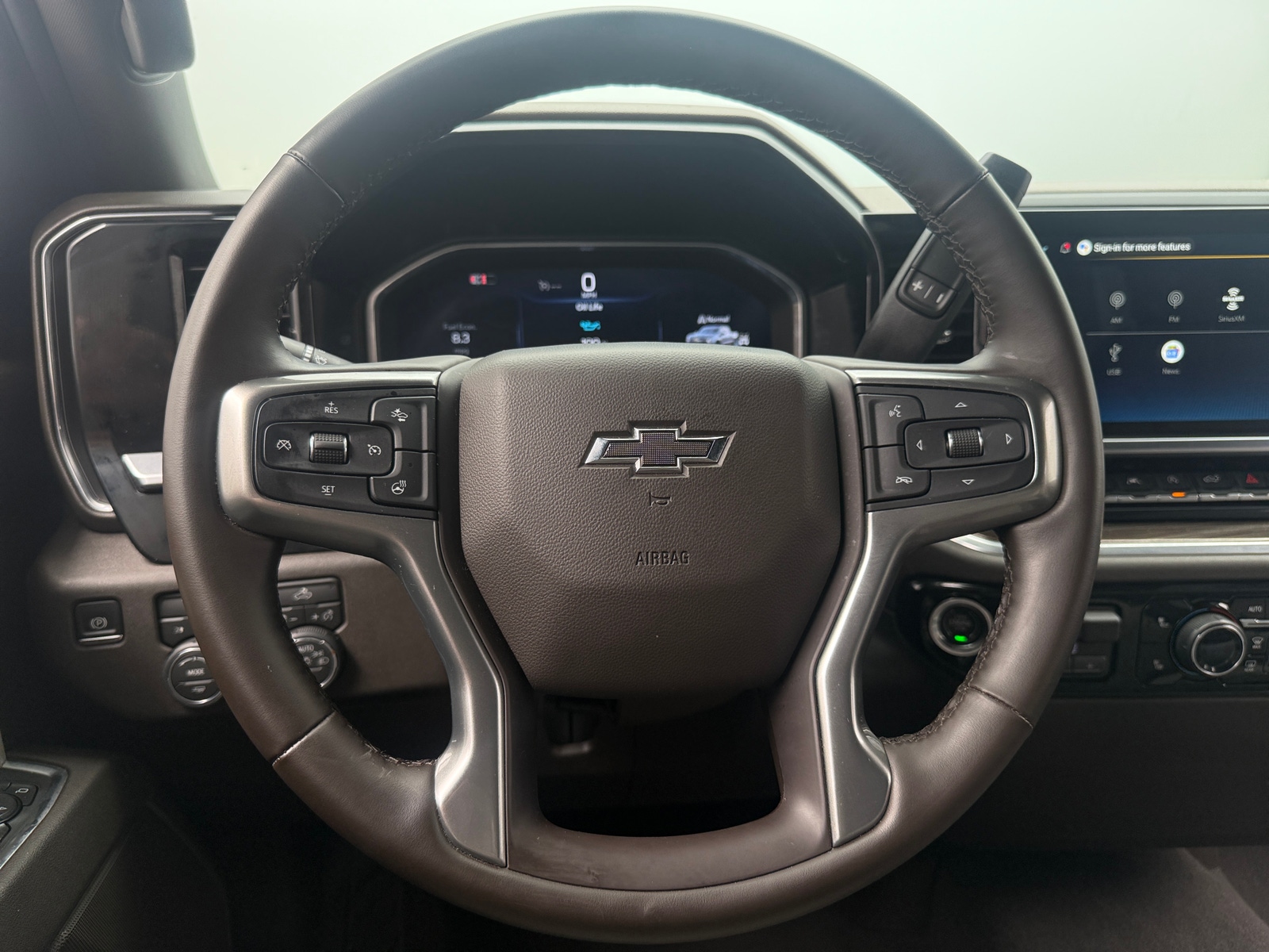 Thumbnail: 2026 Chevrolet Silverado 1500 - 5